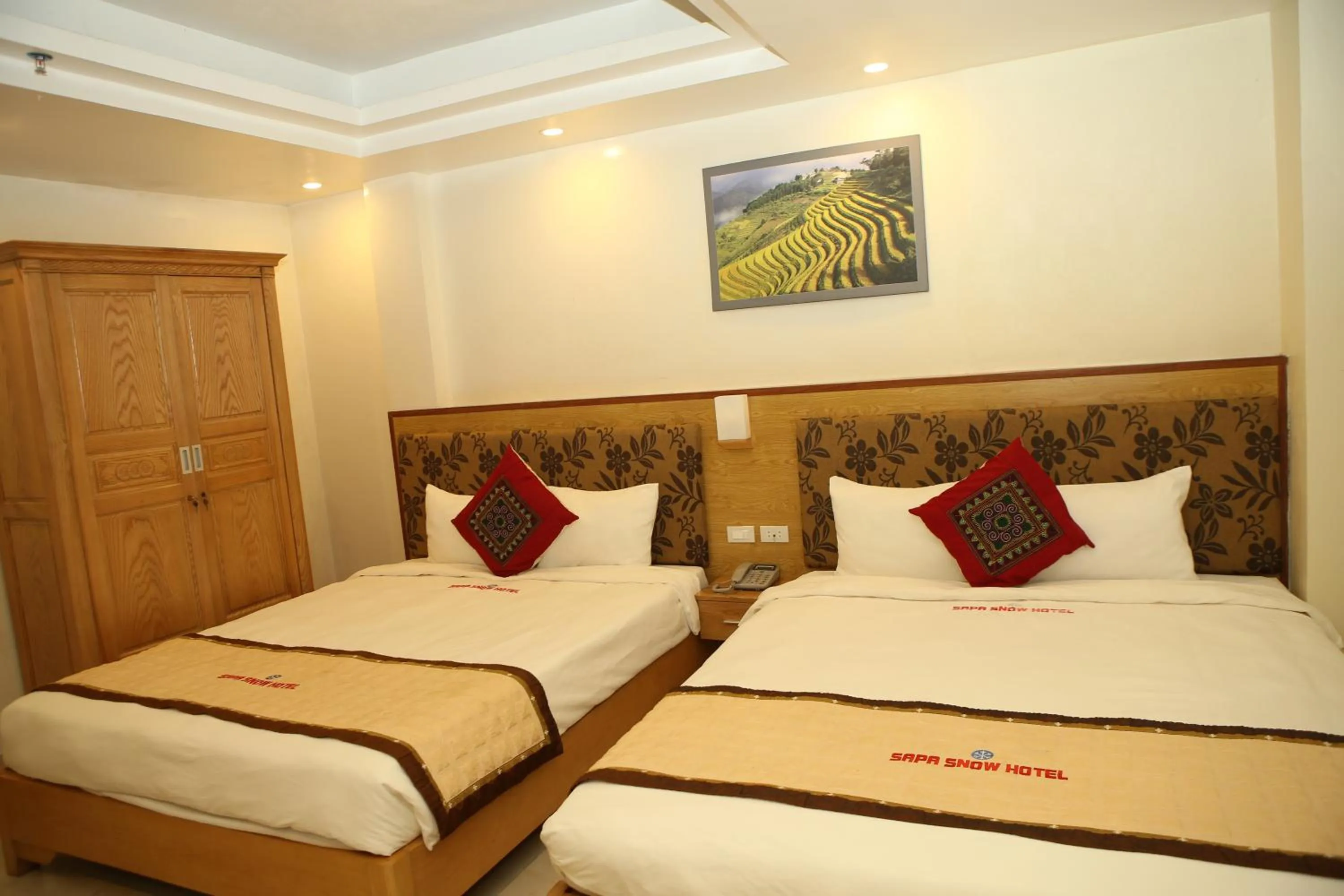 Bed in Sapa Snow Hotel