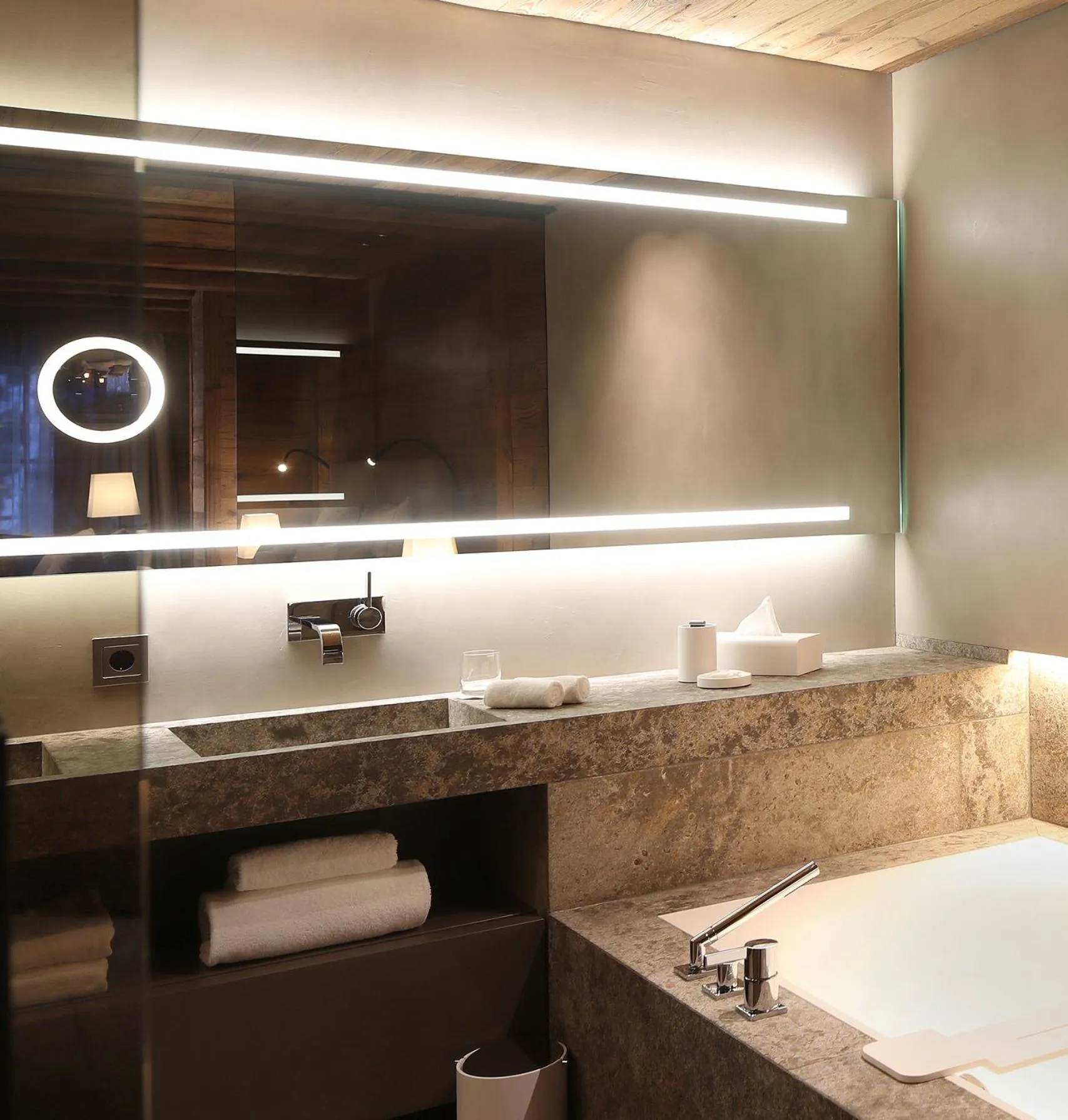 Bathroom in SEVERIN*S – The Alpine Retreat