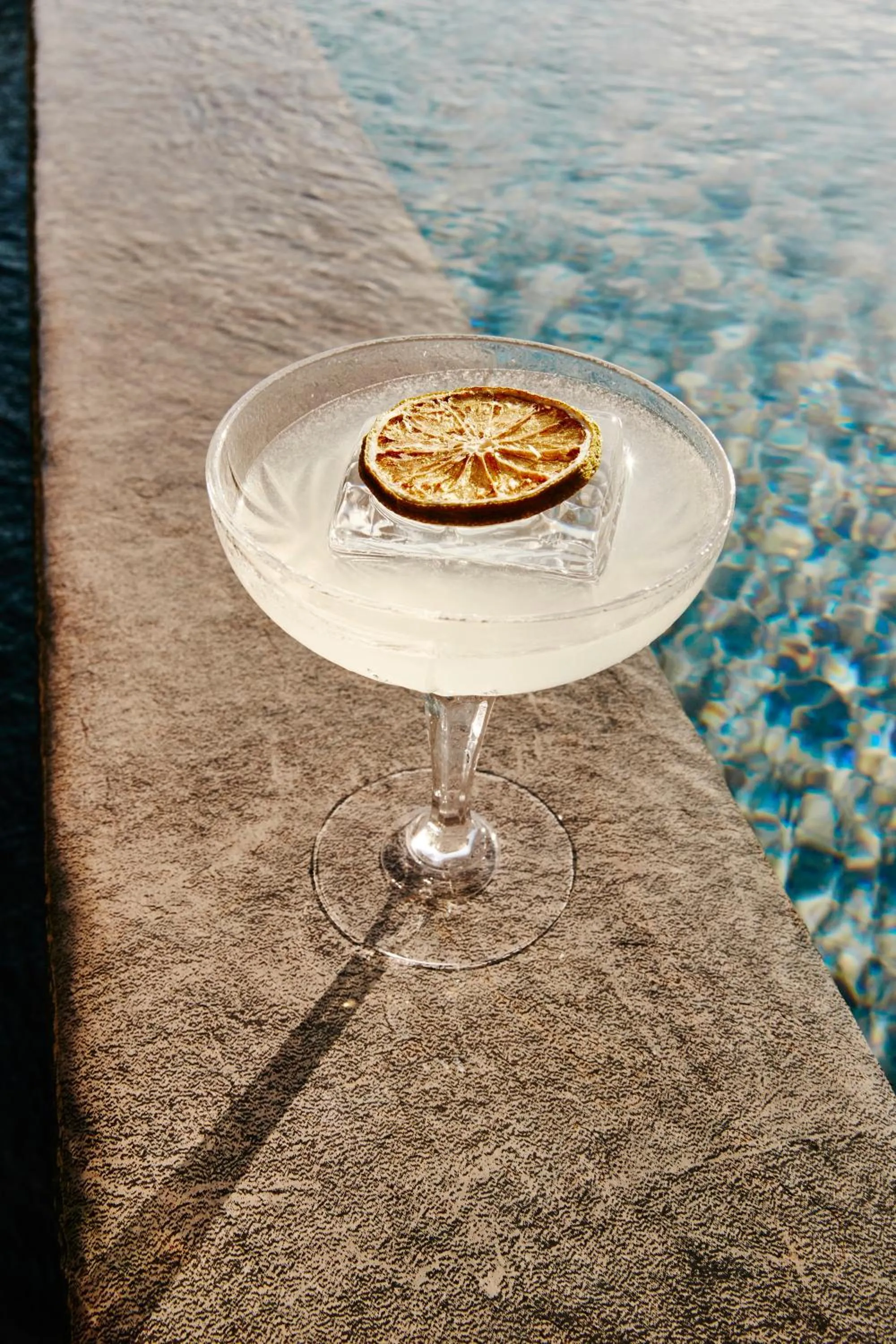 Lounge or bar in Hôtel & Spa Version Maquis Citadelle