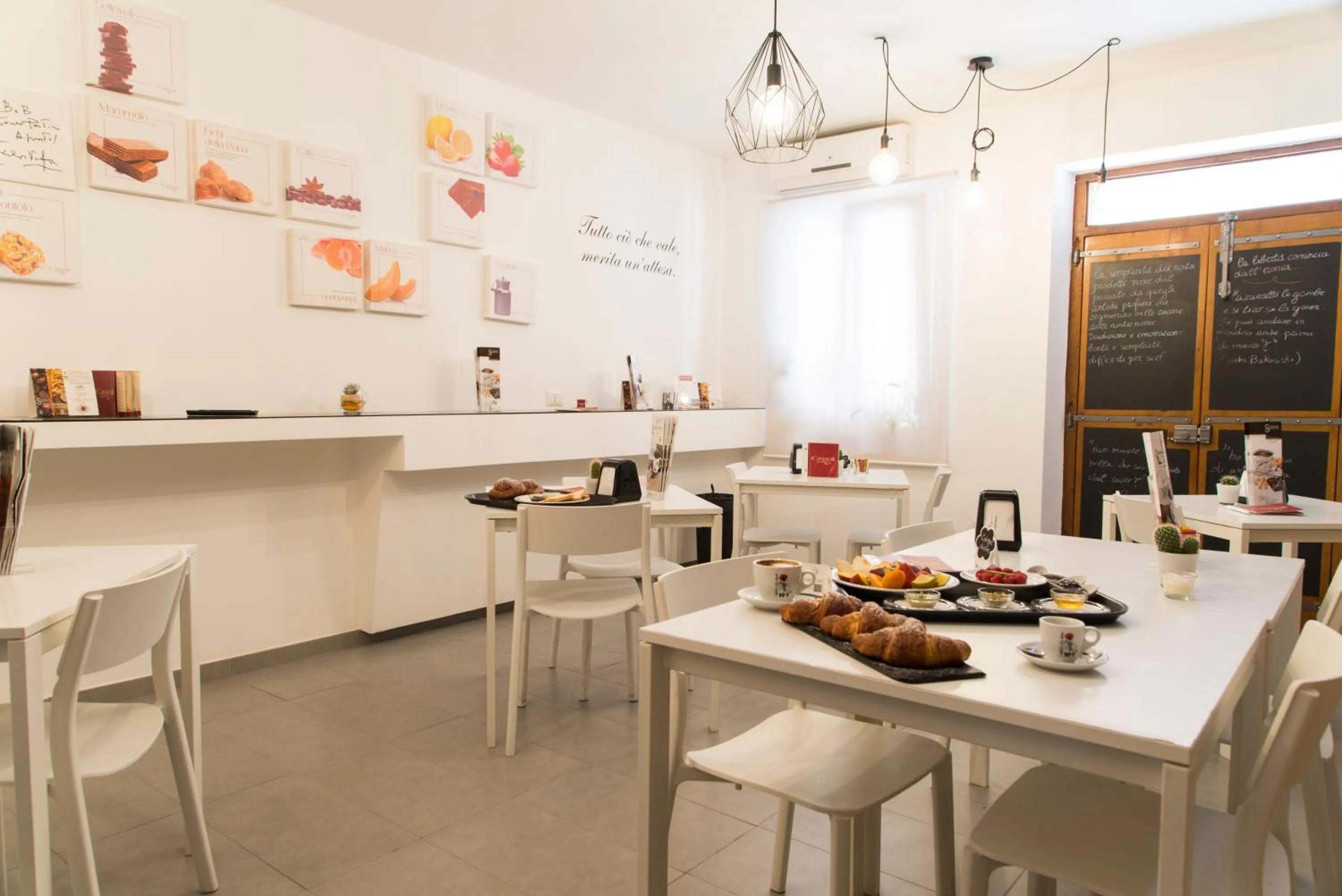 Lounge or bar in B&B Sandro Pertini