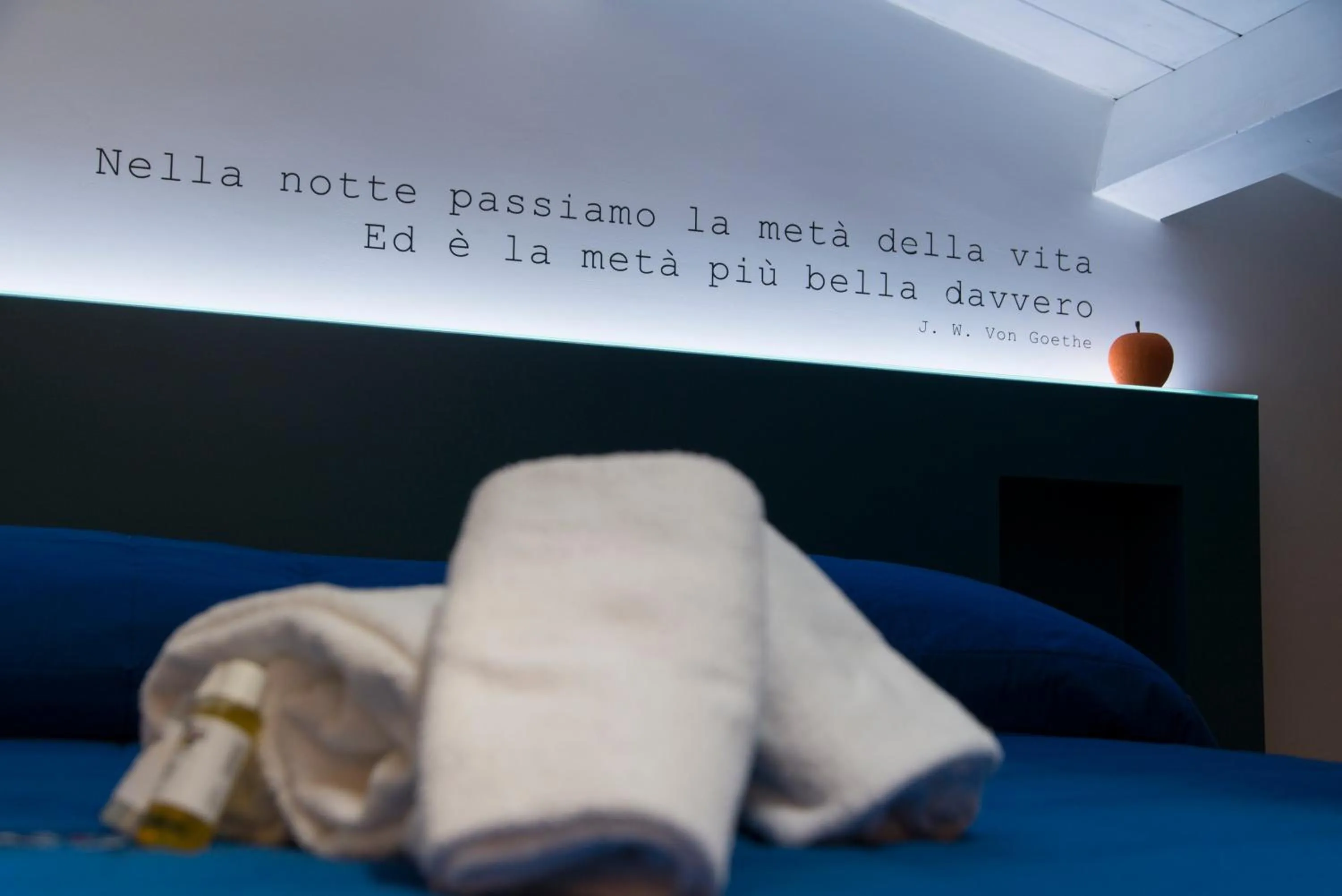 Bed in B&B Sandro Pertini