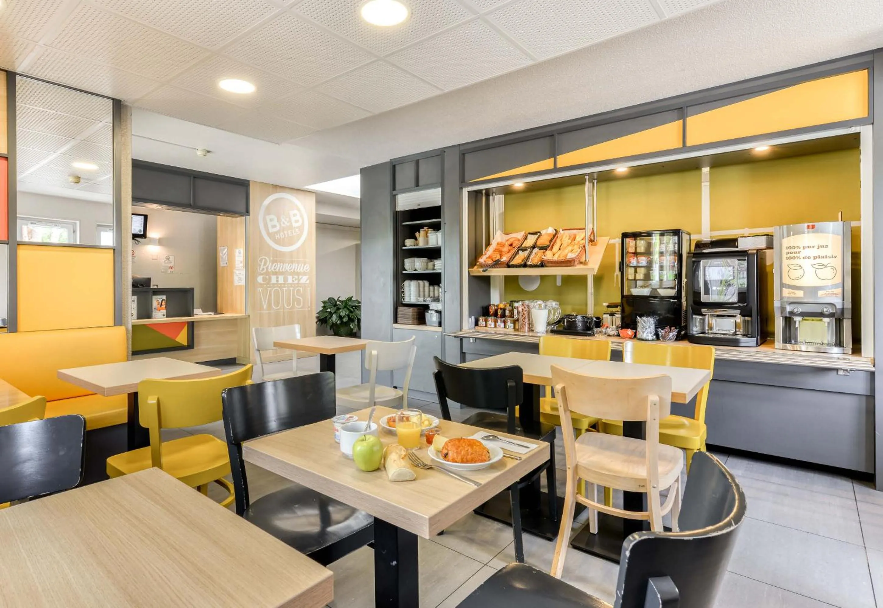 Breakfast in B&B HOTEL Montpellier 1