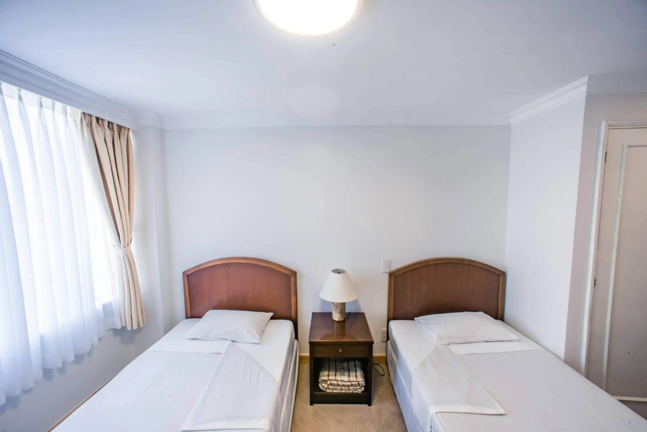 Bed in Saigon Court Serviced Apartment
