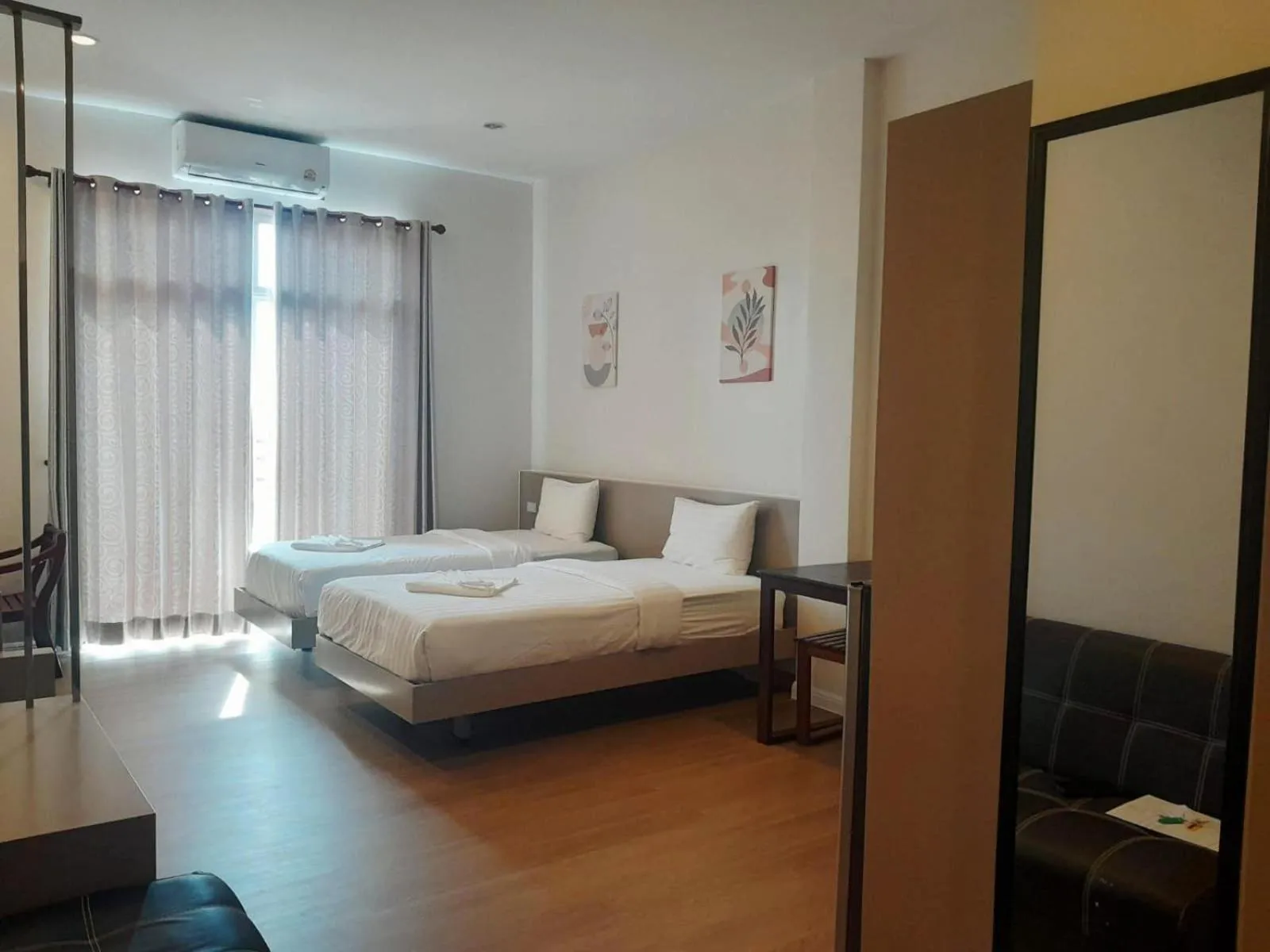 Bed in Aura Residence