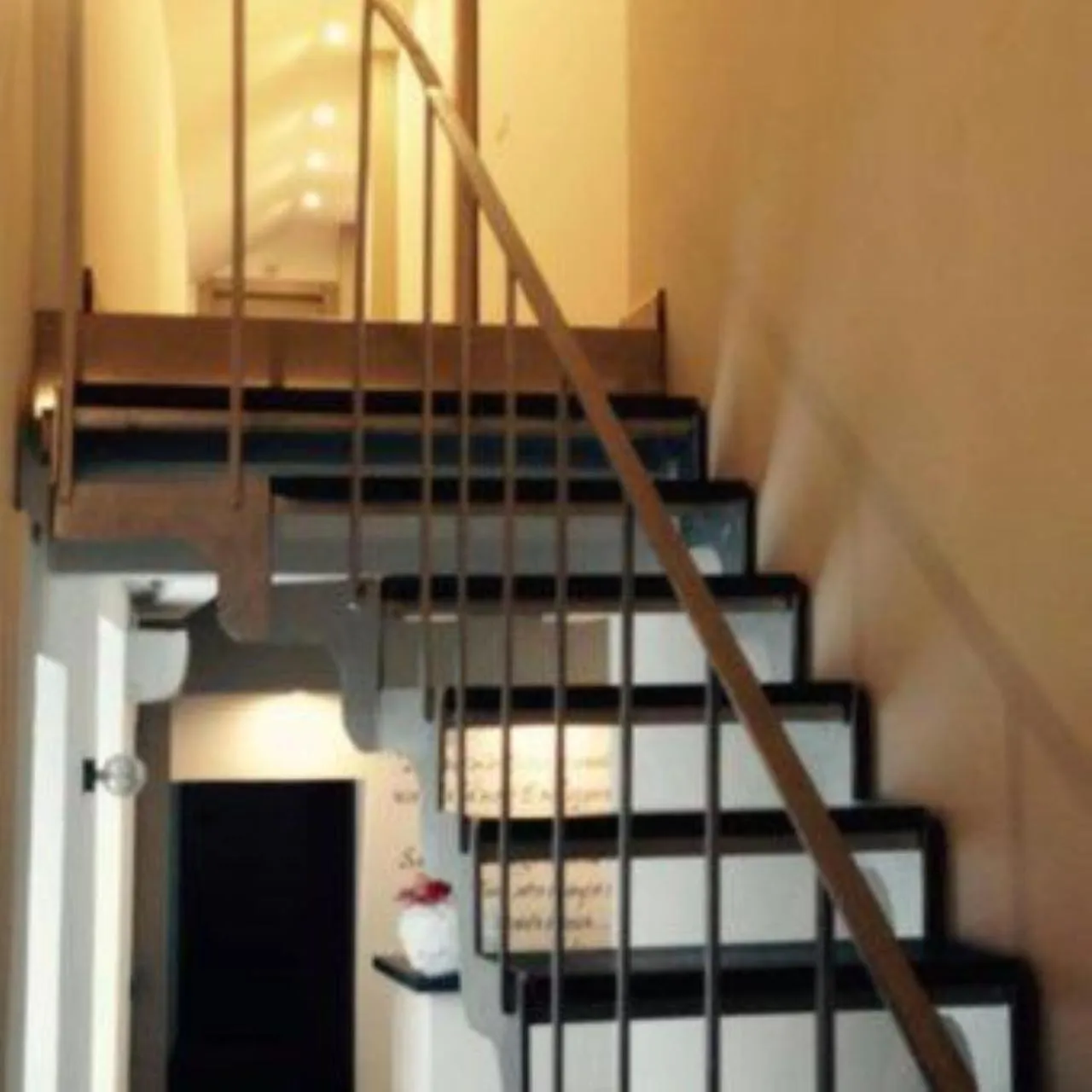 Decorative detail in Palazzo Sisto Exclusive Rooms