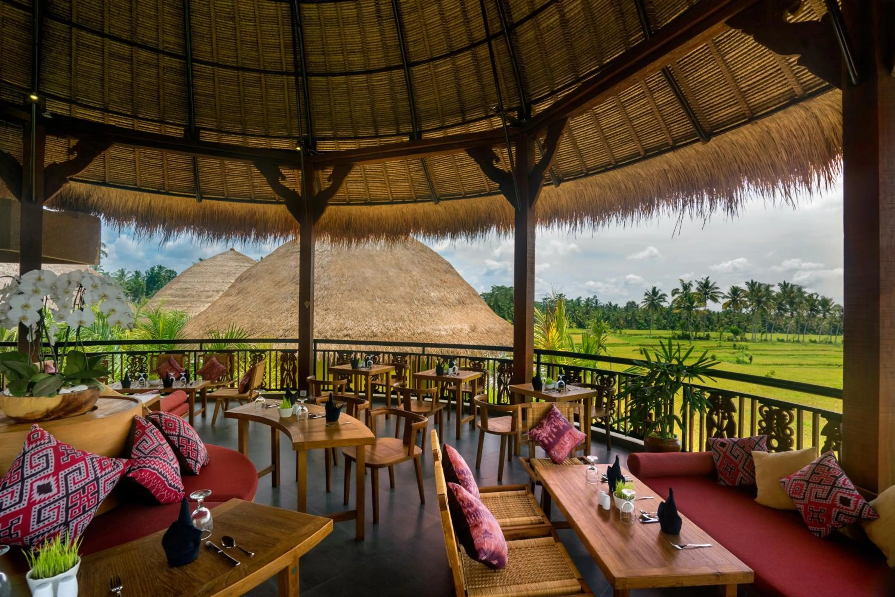 Restaurant/places to eat in Honai Resort