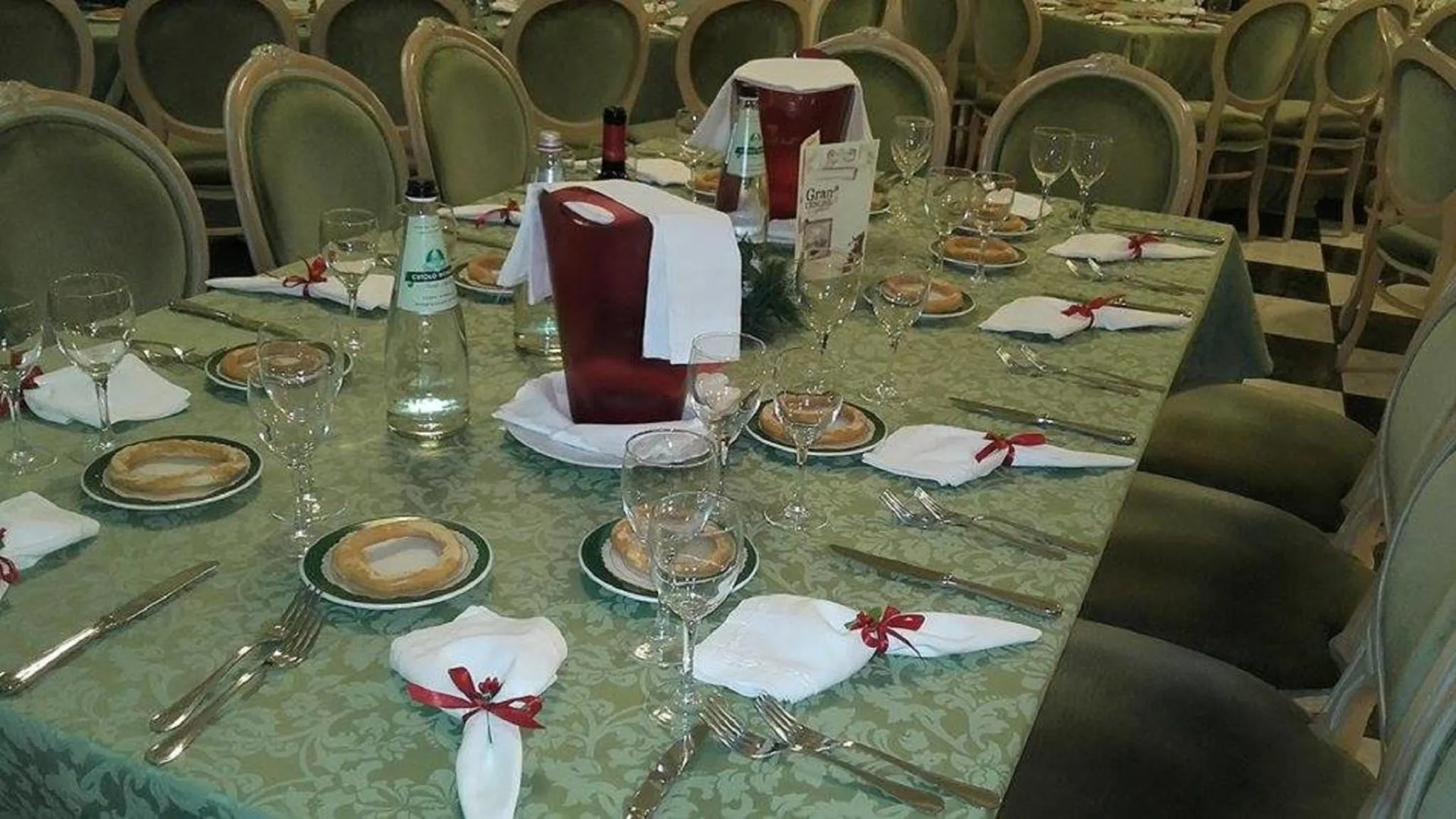 Restaurant/places to eat in Grand Hotel degli Angeli