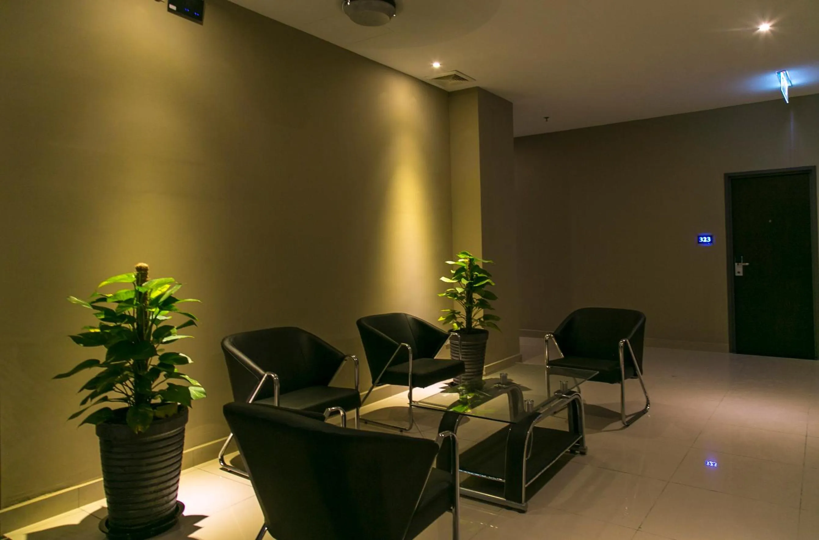 Lounge or bar in Lavana Hotel, Chinatown