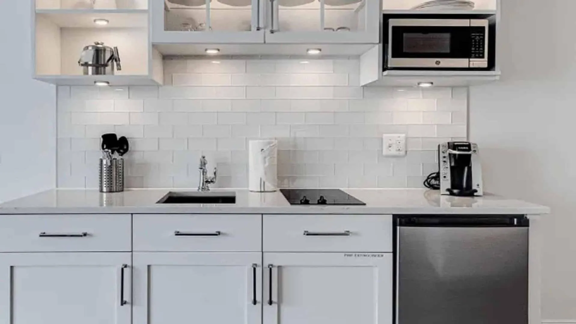 Kitchen or kitchenette in ICONA Avalon