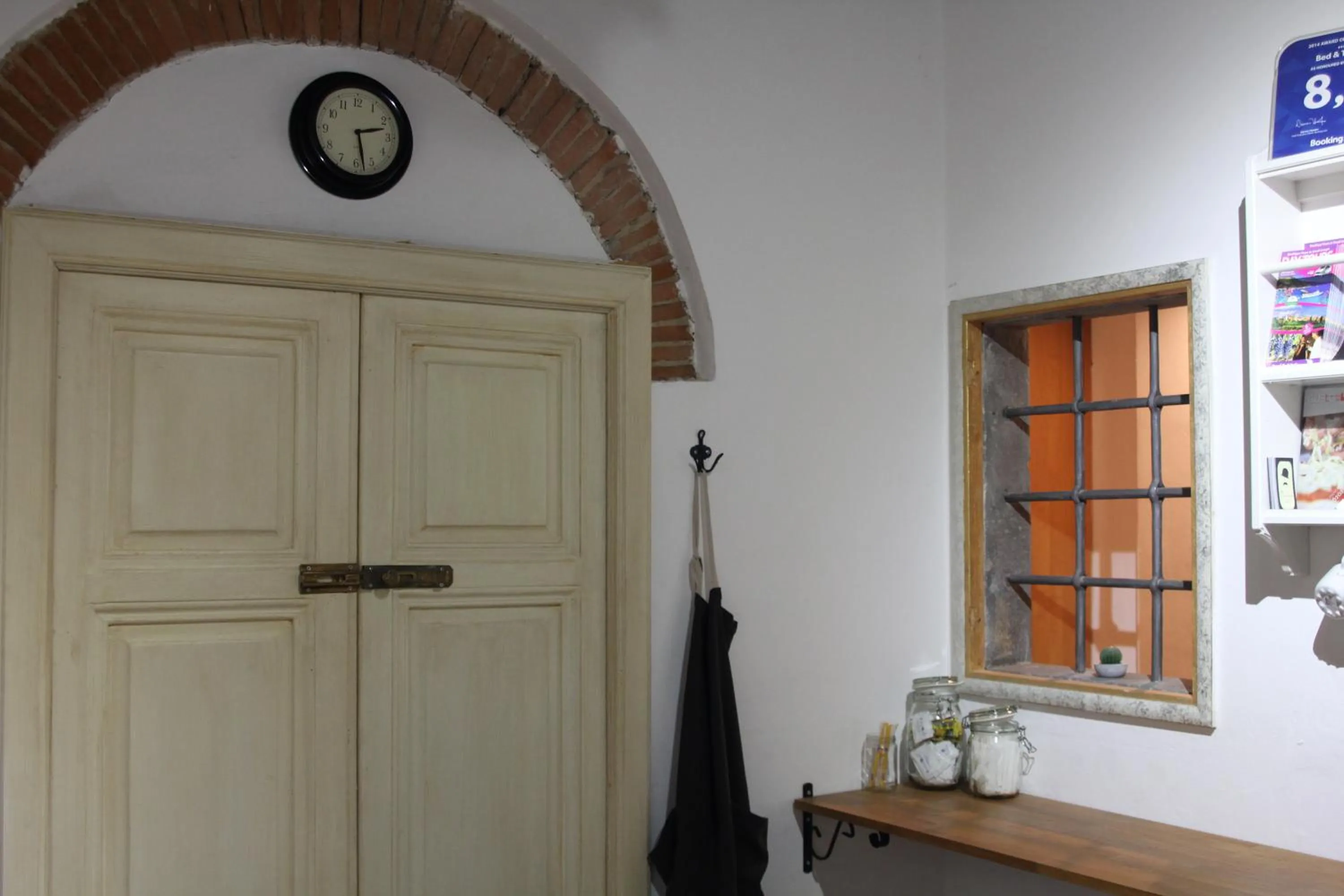 Communal kitchen in Bed & Tower