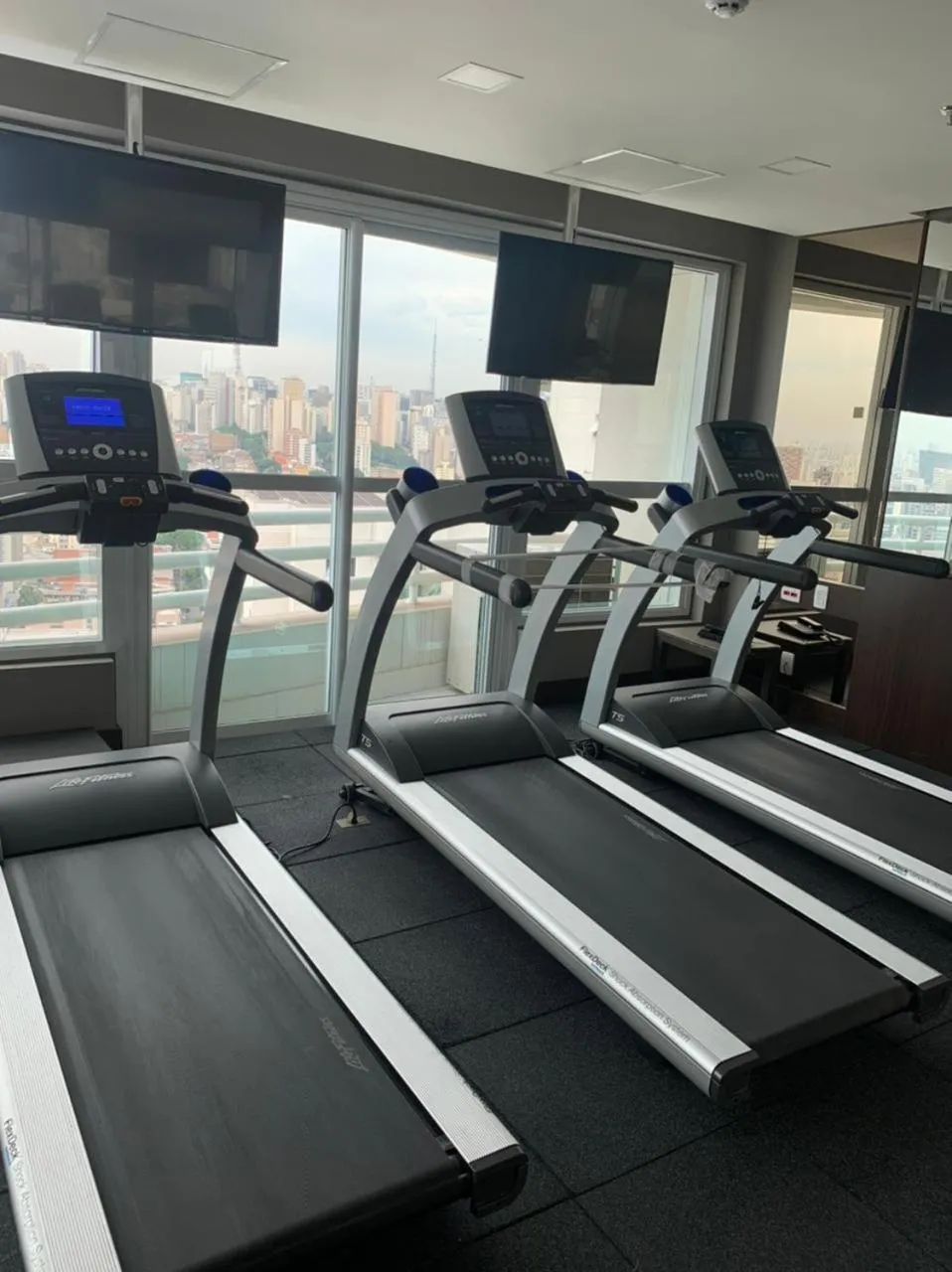 Fitness centre/facilities in Hotel Cadoro São Paulo