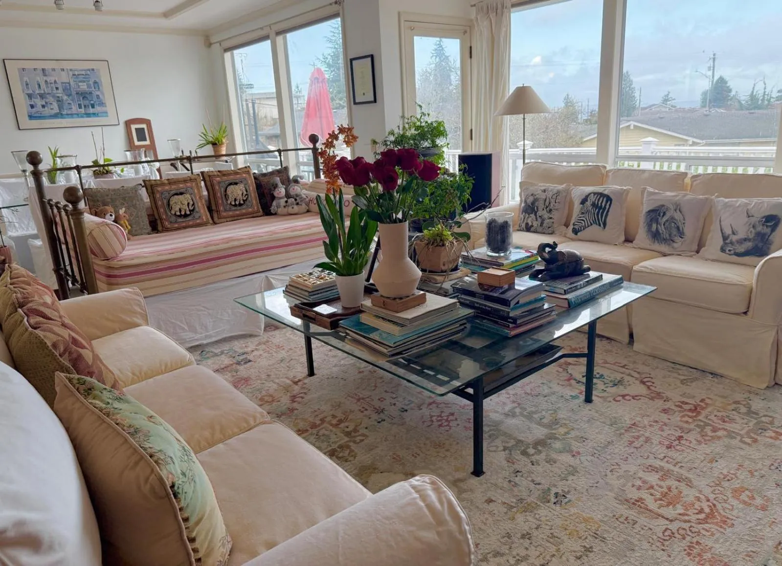 Living room in Villa Rivarola