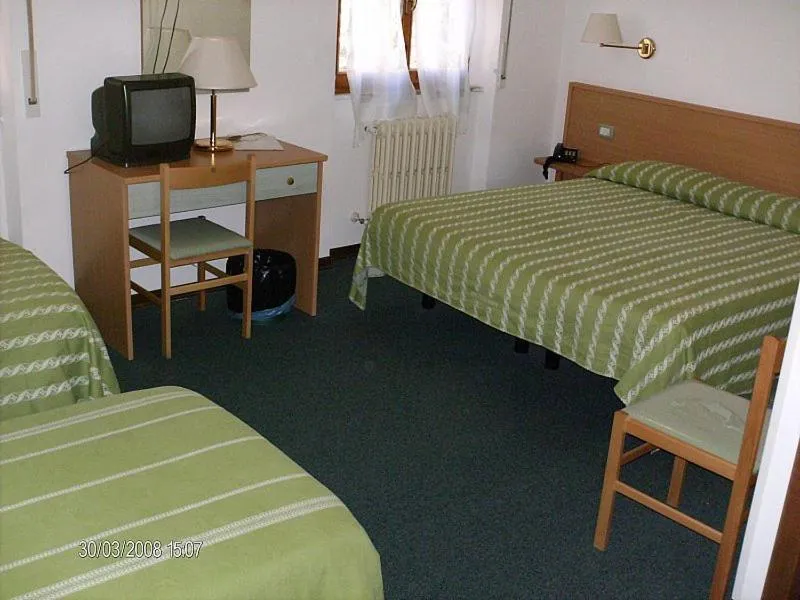 Bed in Hotel Etruria