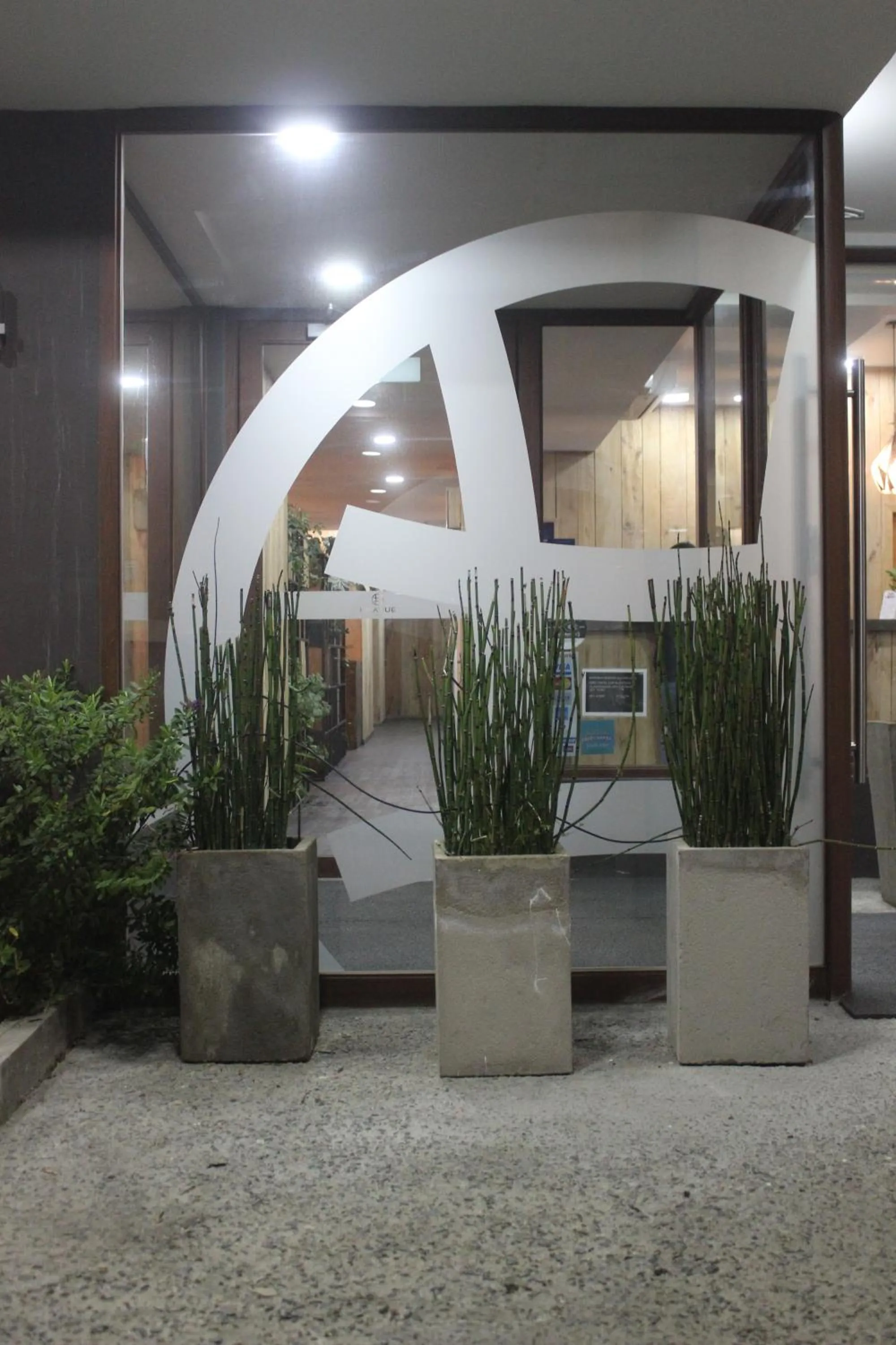 Night in Hotel Umawue