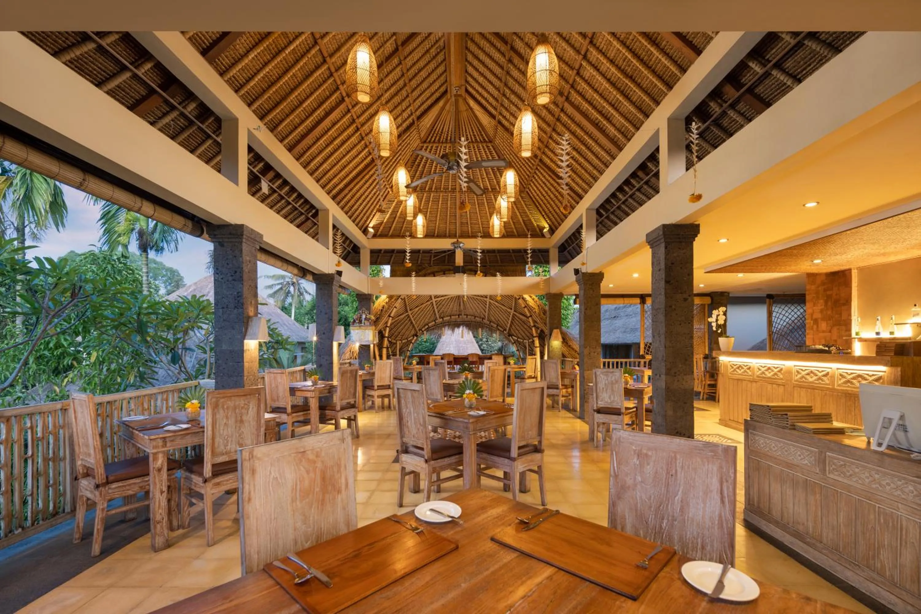 Restaurant/places to eat in The Alena Resort a Pramana Experience