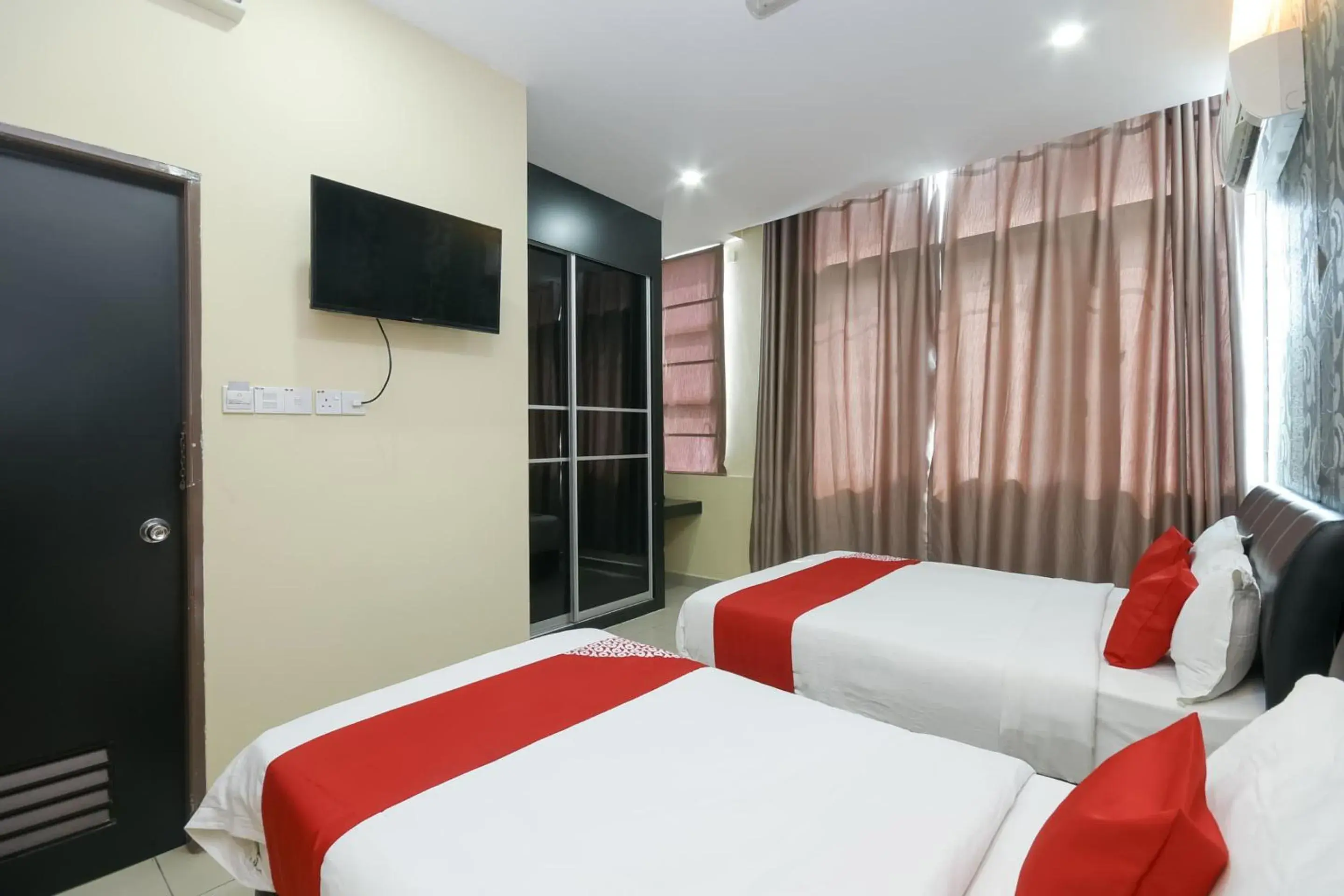 Superior Suite in Hotel O Ys Inn Superior Suite in Hotel O Ys Inn