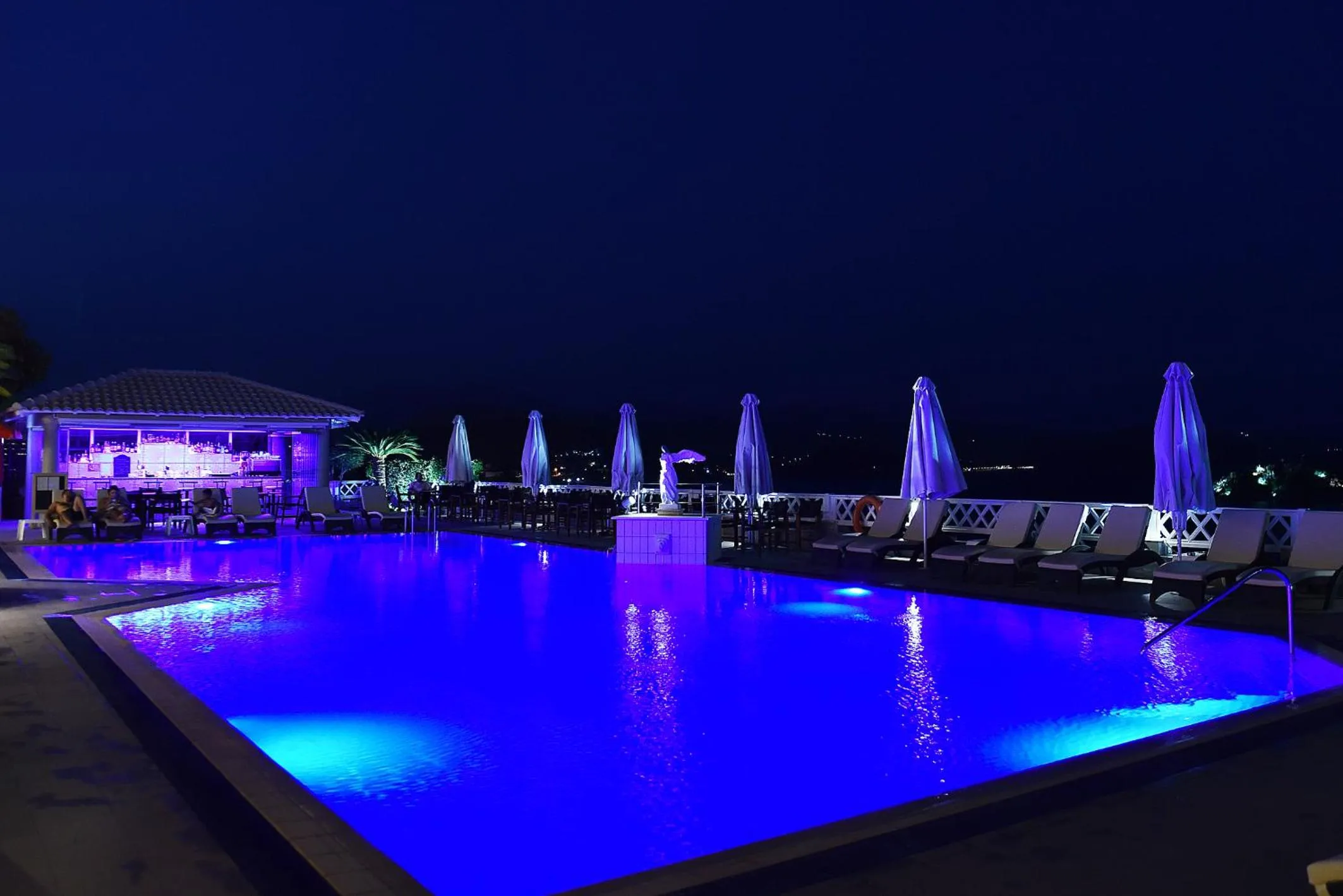 Swimming pool in King Minos Hotel