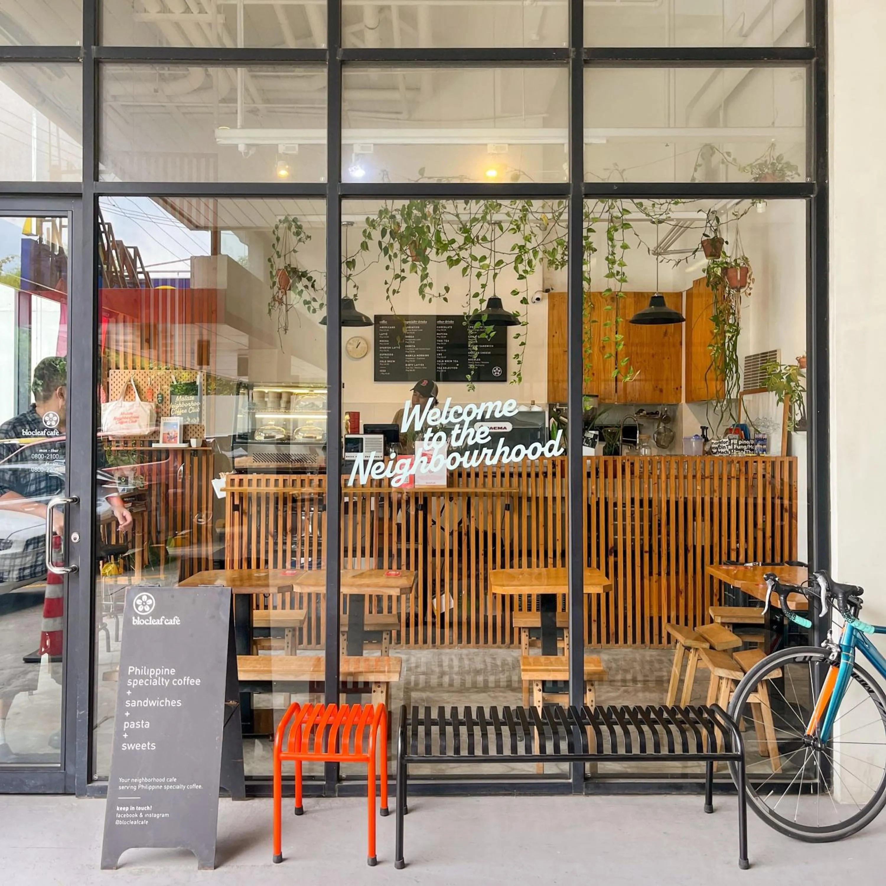 Restaurant/places to eat in Hop Inn Hotel Ermita Manila