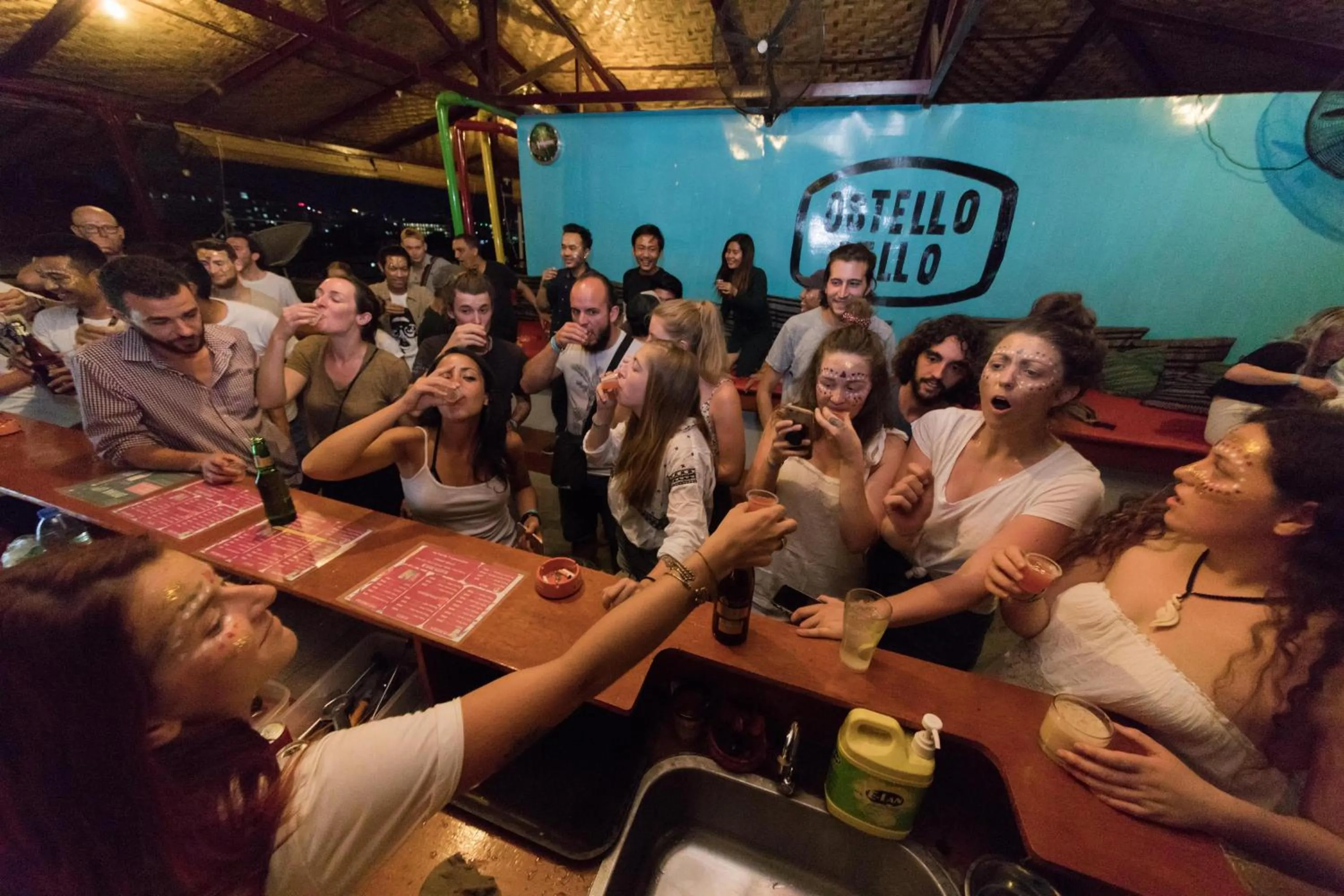 Lounge or bar in Ostello Bello Mandalay