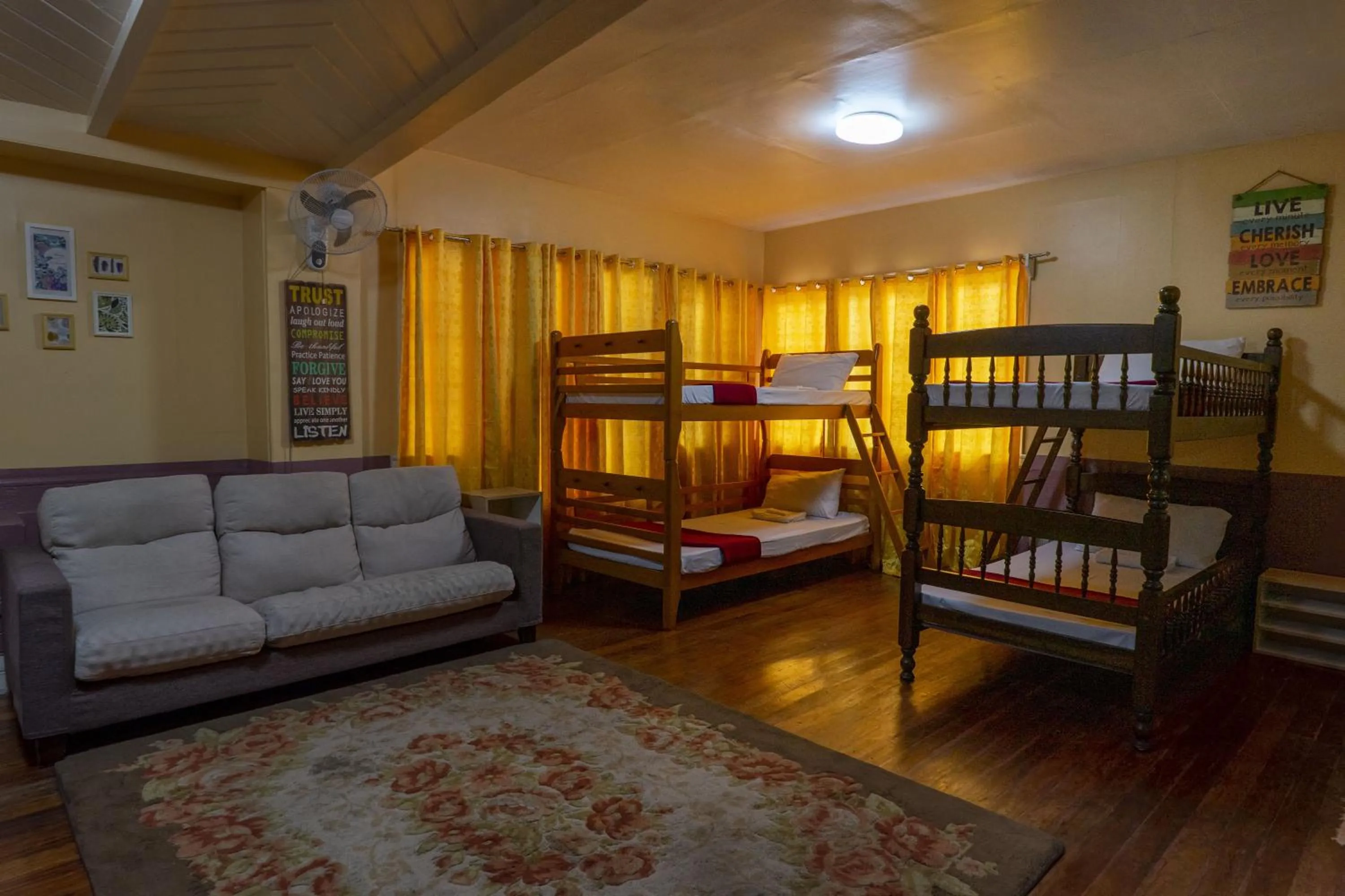 Bed in Old Orangewood Bed & Breakfast