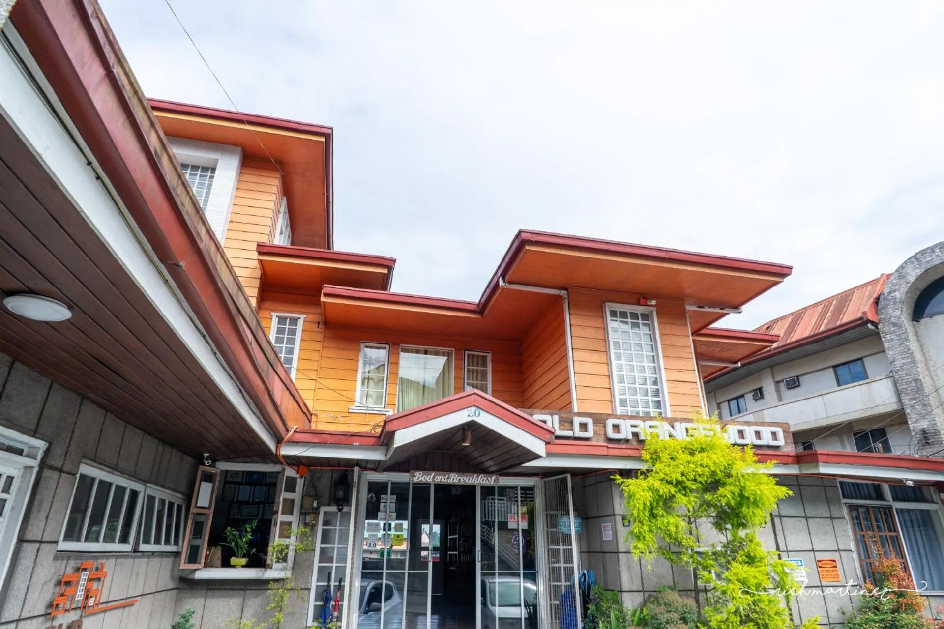 Property building in Old Orangewood Bed & Breakfast