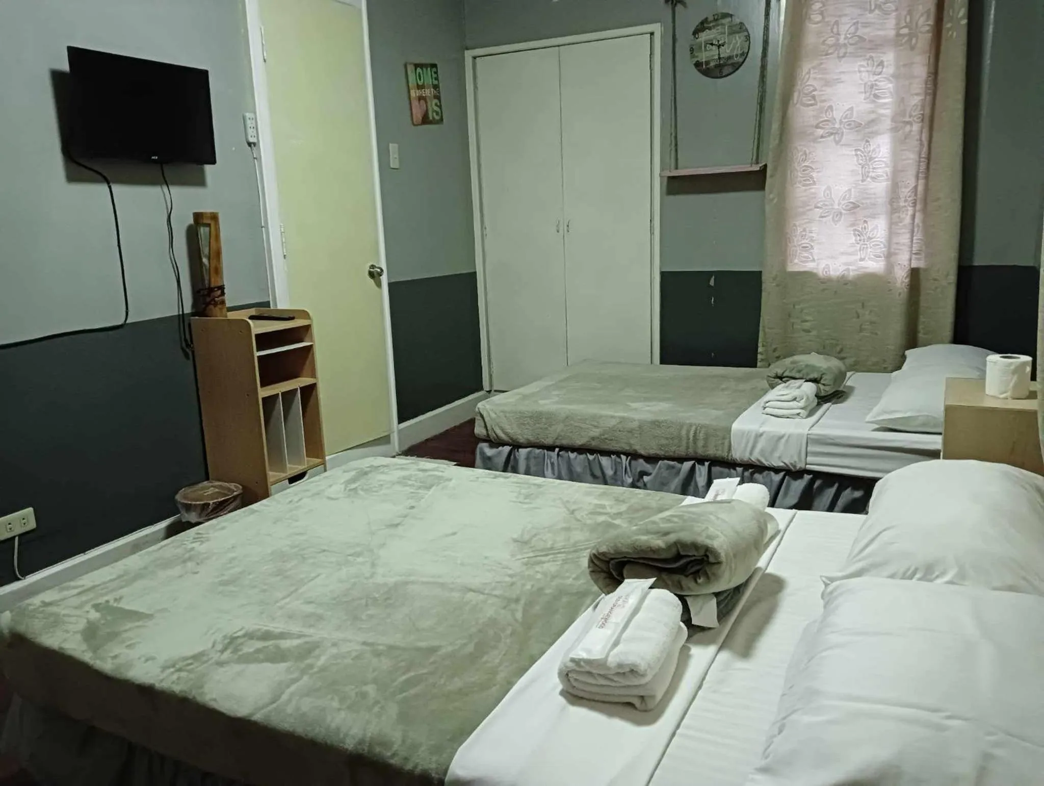 Bedroom, Bed in Old Orangewood Bed & Breakfast