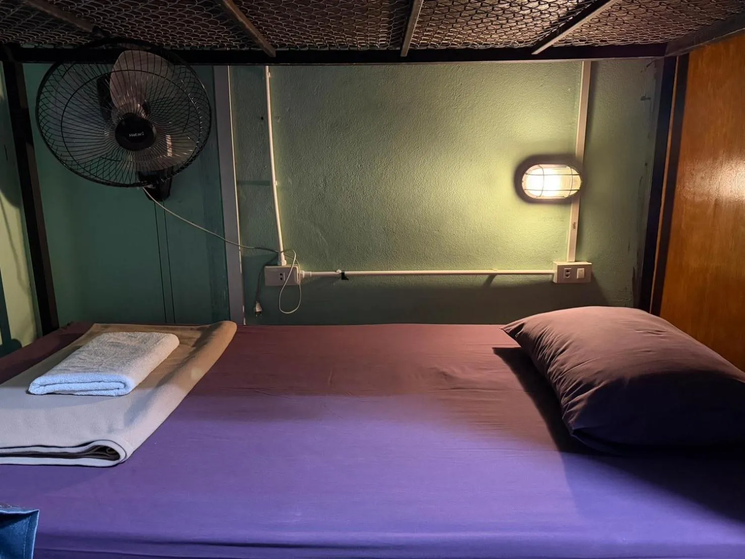 Bed in J Giant Hostel