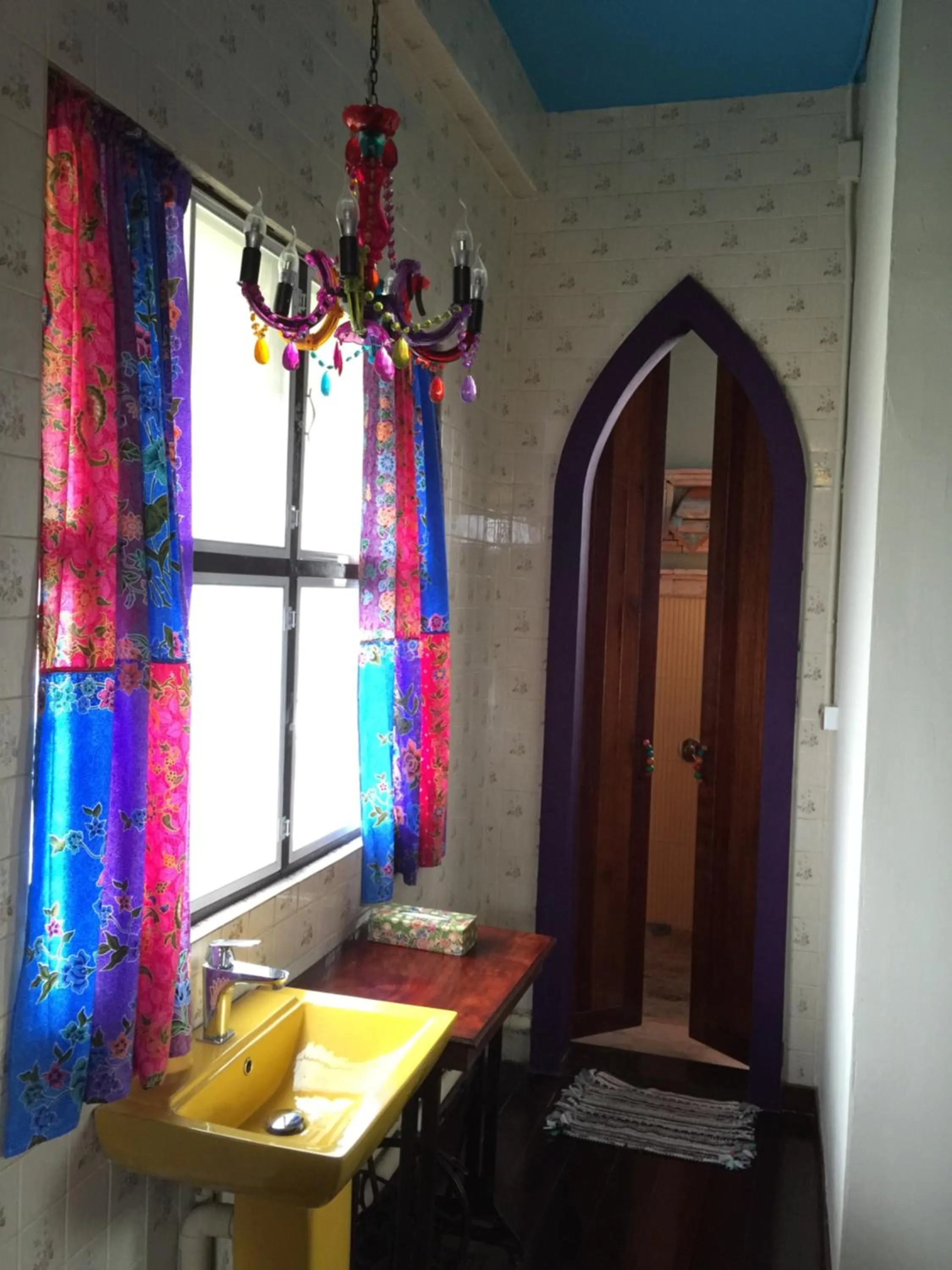 Decorative detail in Baan Nai Nakhon