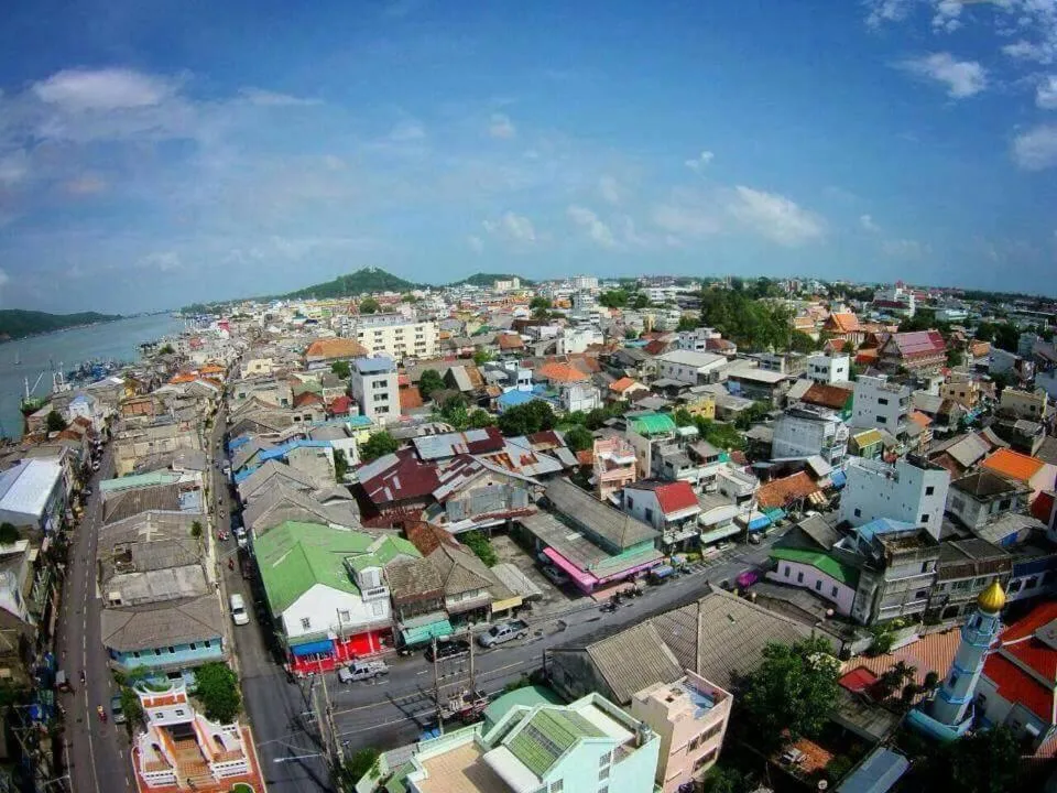 Neighbourhood in Baan Nai Nakhon