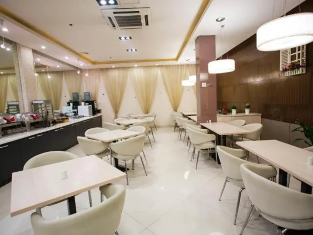 Jingjiang Inn Shanghai Jiading Chengzhong Road