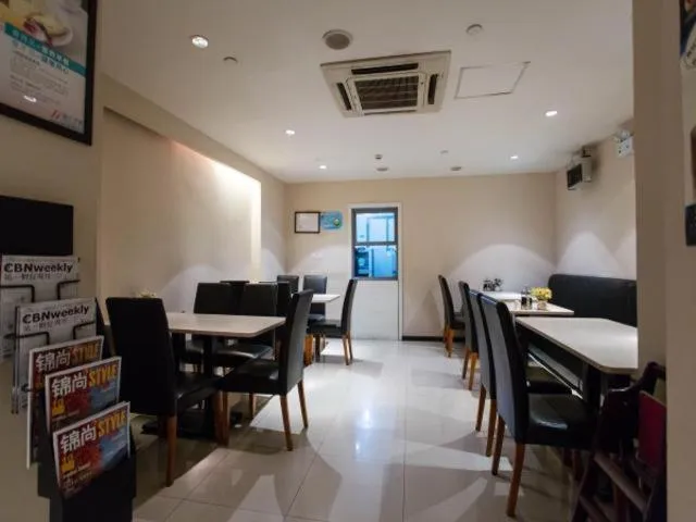 Restaurant/places to eat in Jinjiang Inn Shanghai Lu Jiabang Road