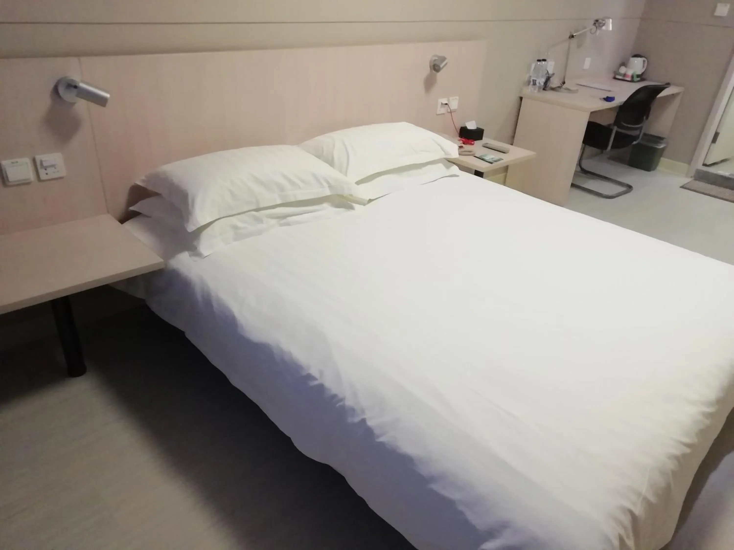 Jinjiang Inn Urumqi Hongqi Road