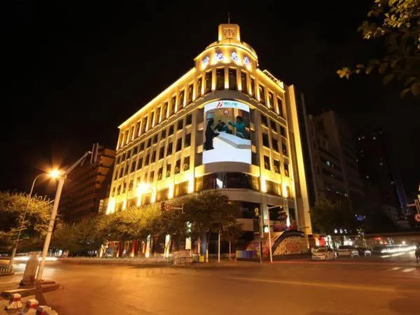 Property building in Jinjiang Inn Urumqi Hongqi Road