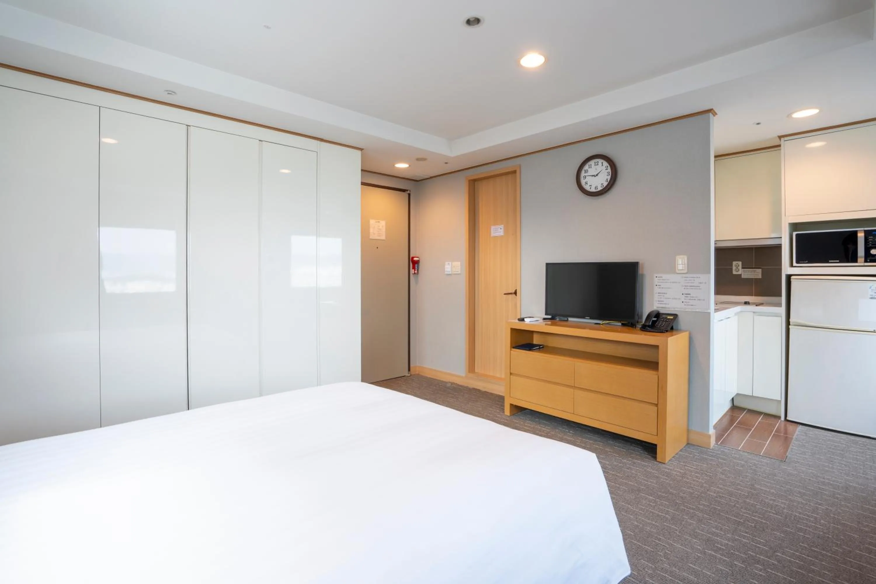 Bed in Toyoko Inn Daejeon Government Complex