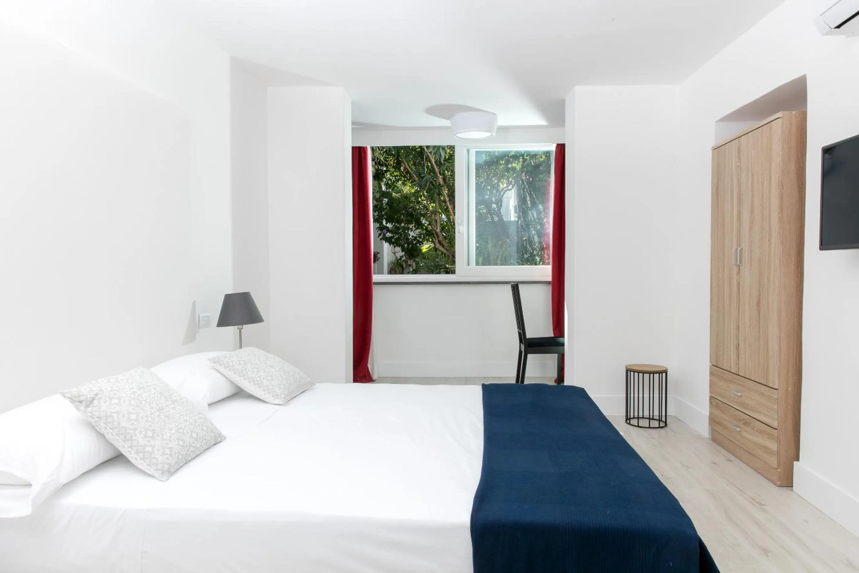 Bedroom, Bed in Fuorlovado 40