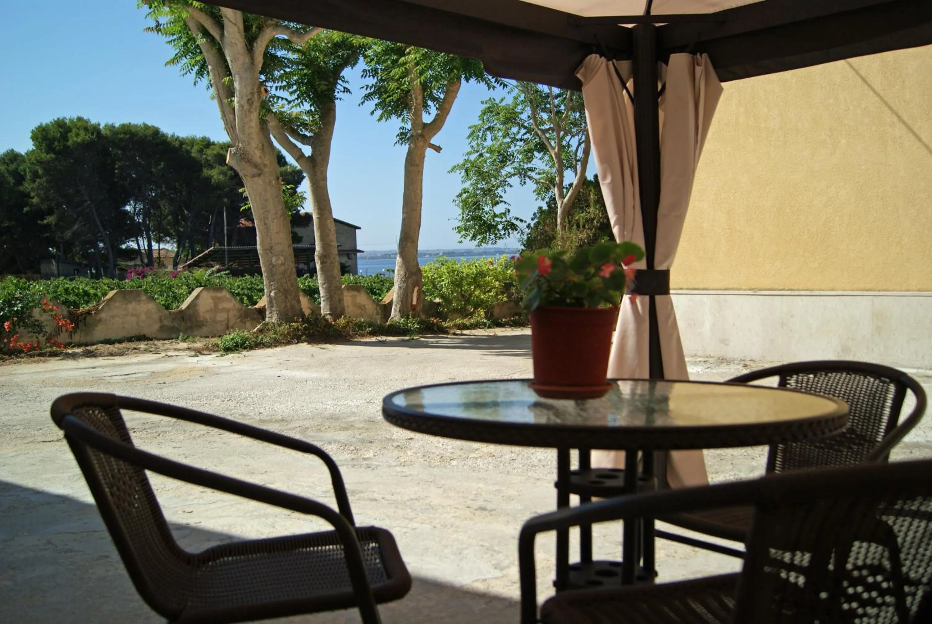 Area and facilities in B&B Isole Dello Stagnone