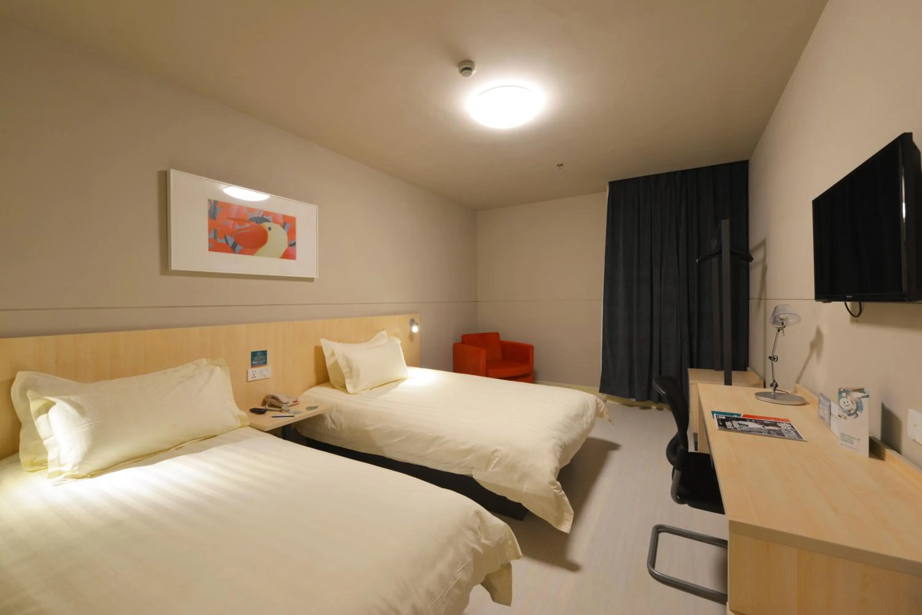 Property building, Bed in Jinjiang Inn Suzhou Railway Station North Square