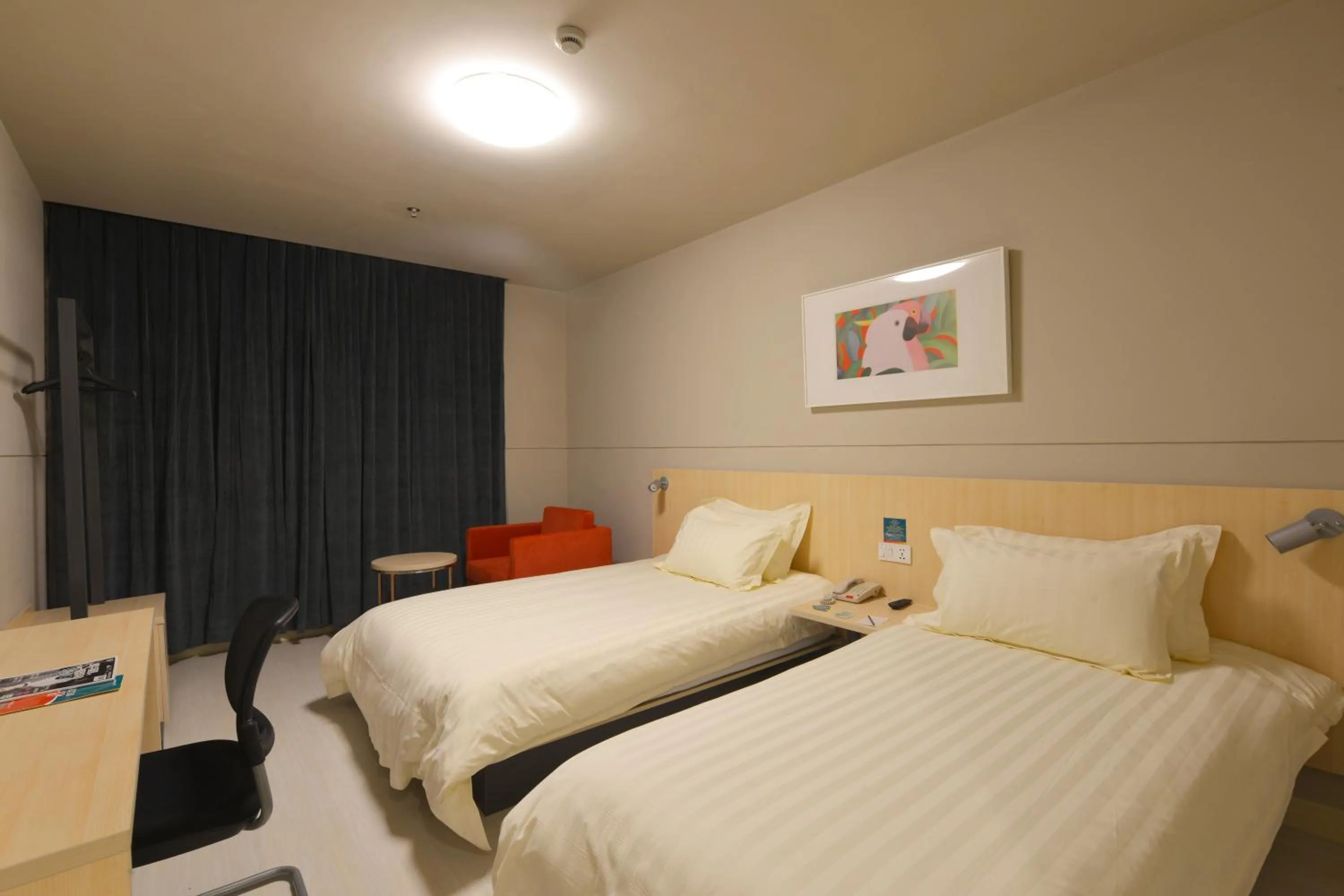 Bed in Jinjiang Inn Suzhou Railway Station North Square