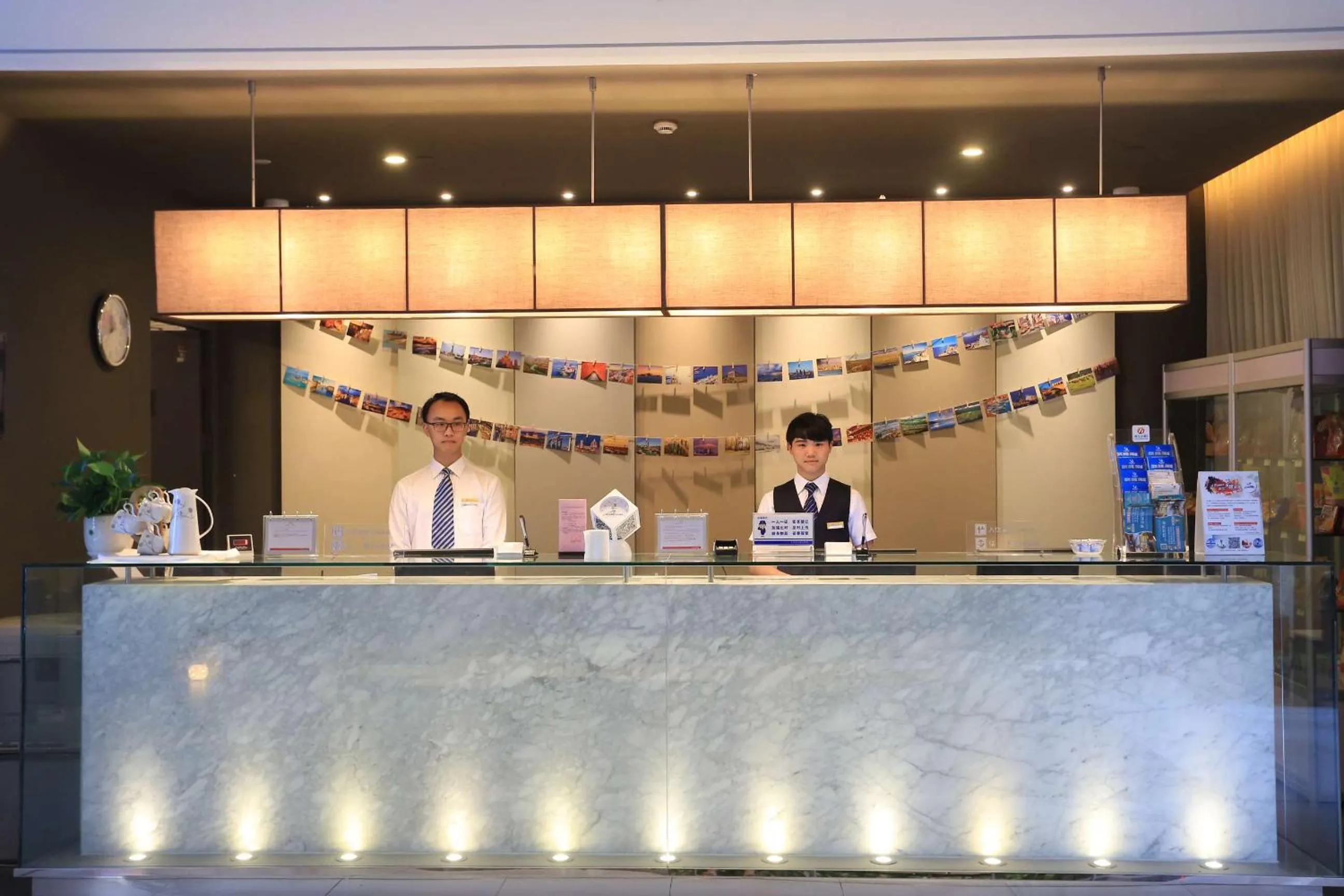 Property building in Jinjiang Inn Select Chongqing Caiyuanba Railway Station