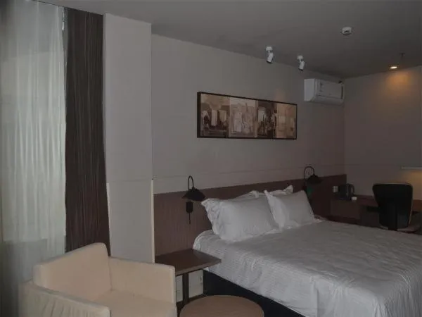 Bed in Jinjiang Inn Select Jinggangshan Scenic Spot Bus Station