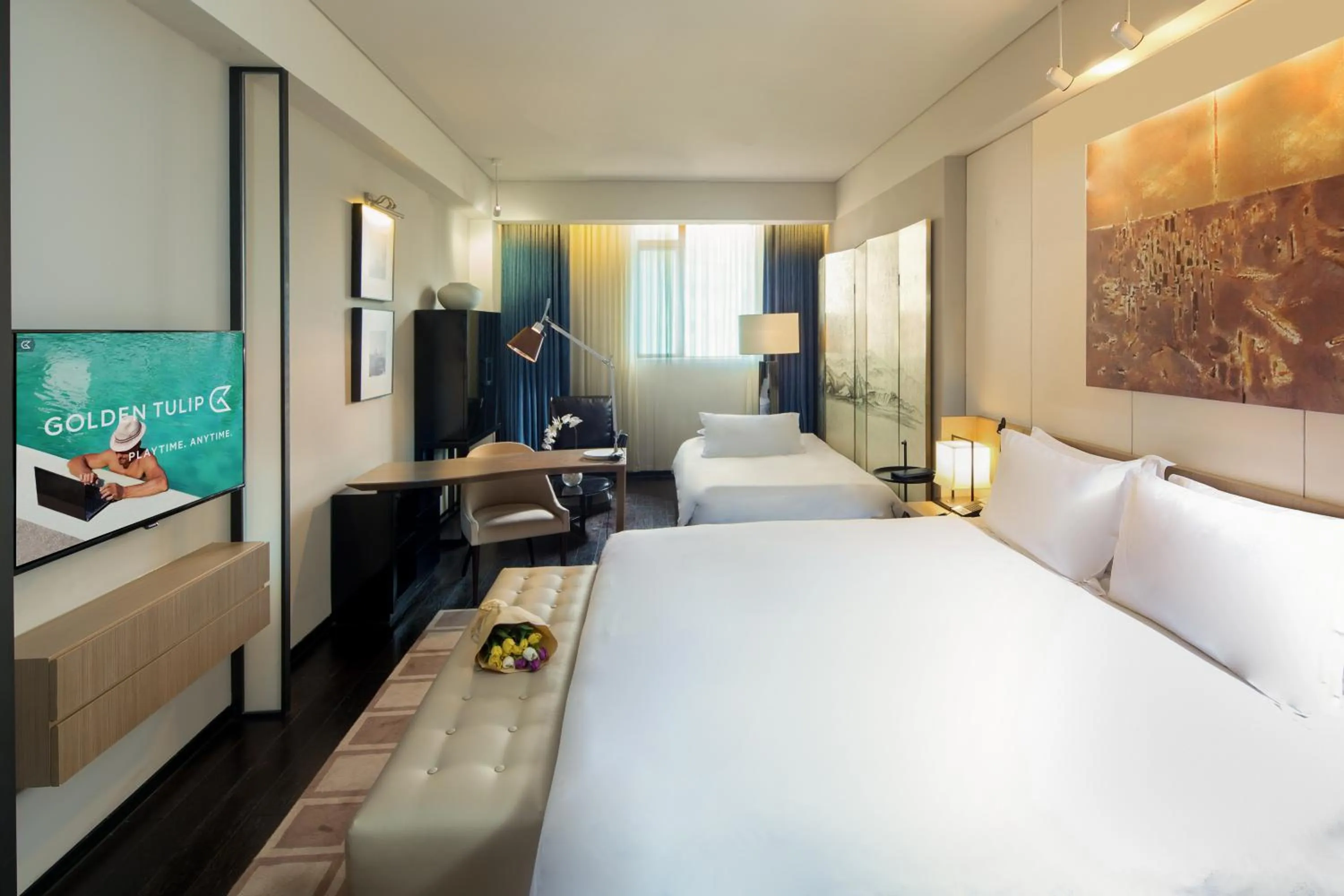 Bedroom, Bed in Golden Tulip New Asia Hotel The Bund Shanghai