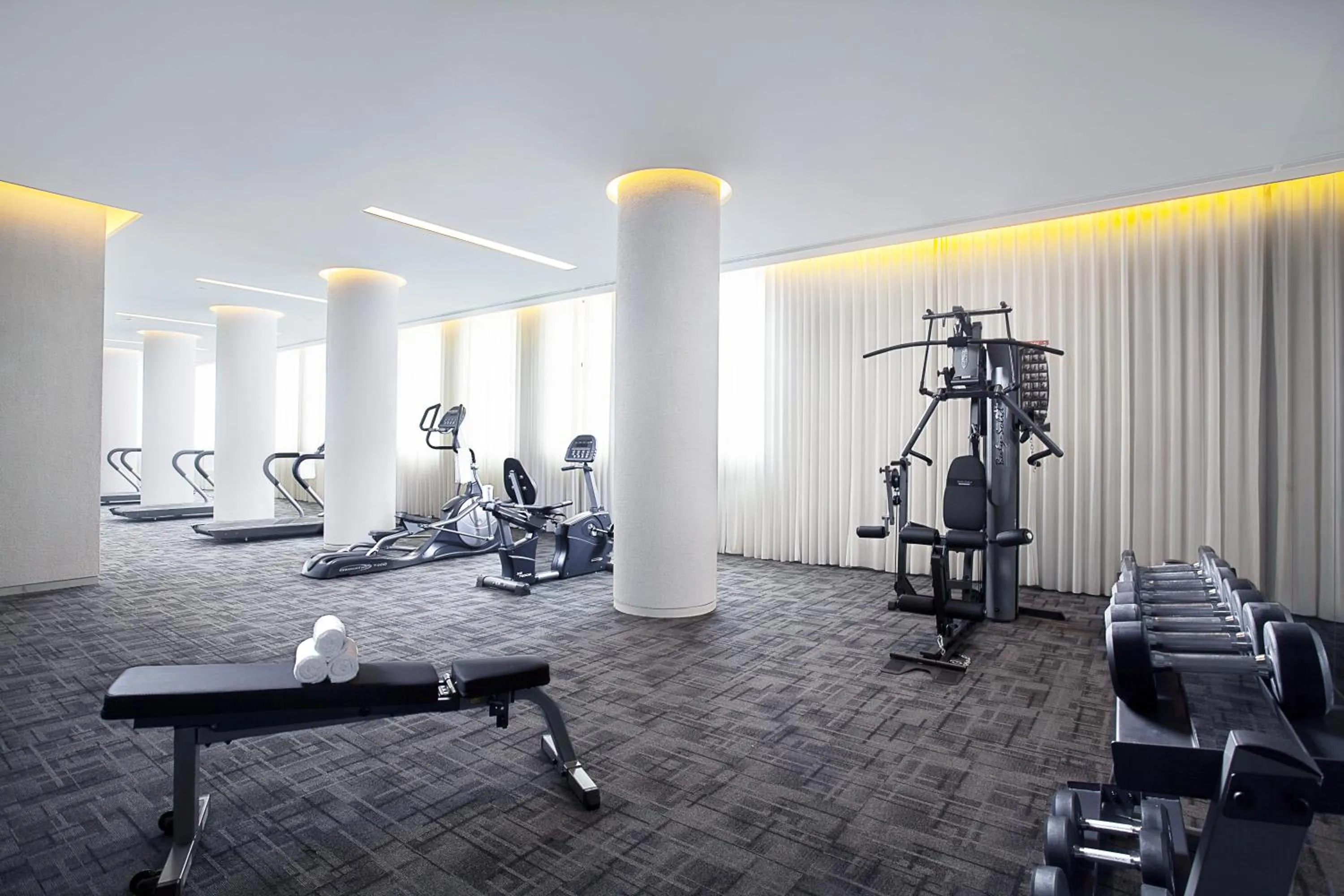 Fitness centre/facilities in Golden Tulip New Asia Hotel The Bund Shanghai