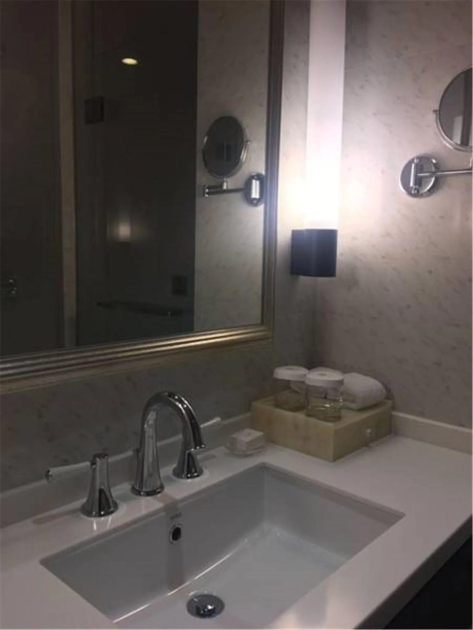 Seating area in Golden Tulip New Asia Hotel The Bund Shanghai