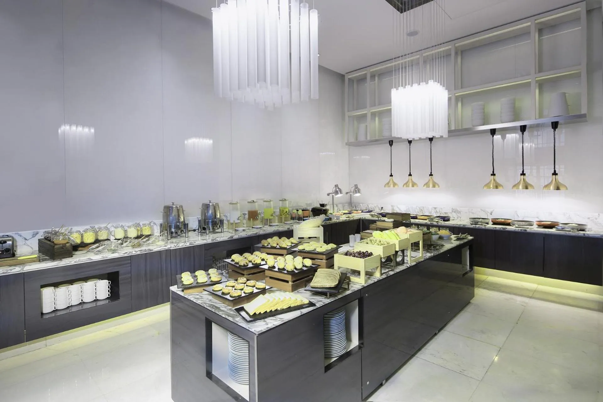 Food and drinks in Golden Tulip New Asia Hotel The Bund Shanghai