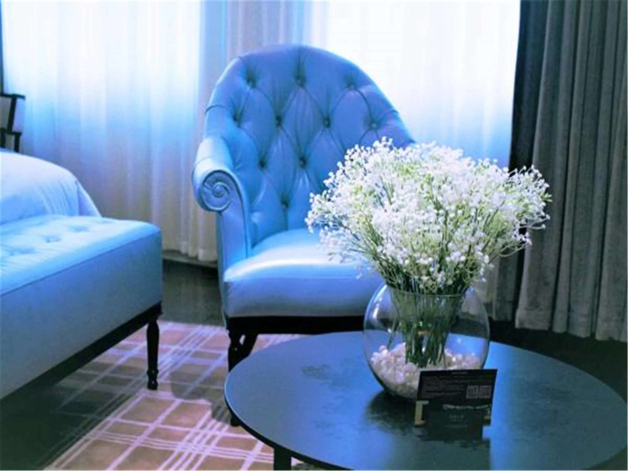 Seating area, Bed in Golden Tulip New Asia Hotel The Bund Shanghai