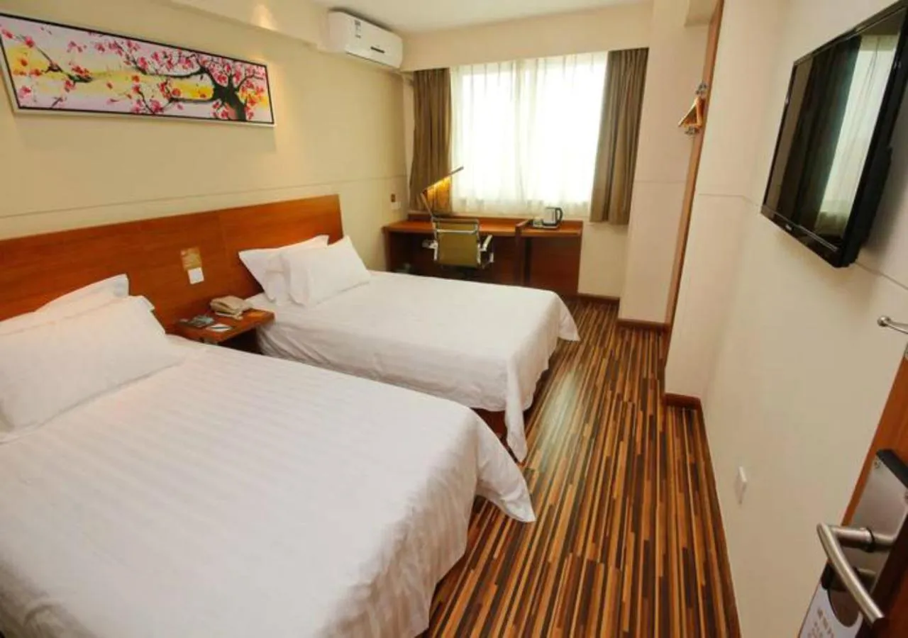 Jinjiang Inn Select XiAn High Speed Train Station Fengchengqi Road