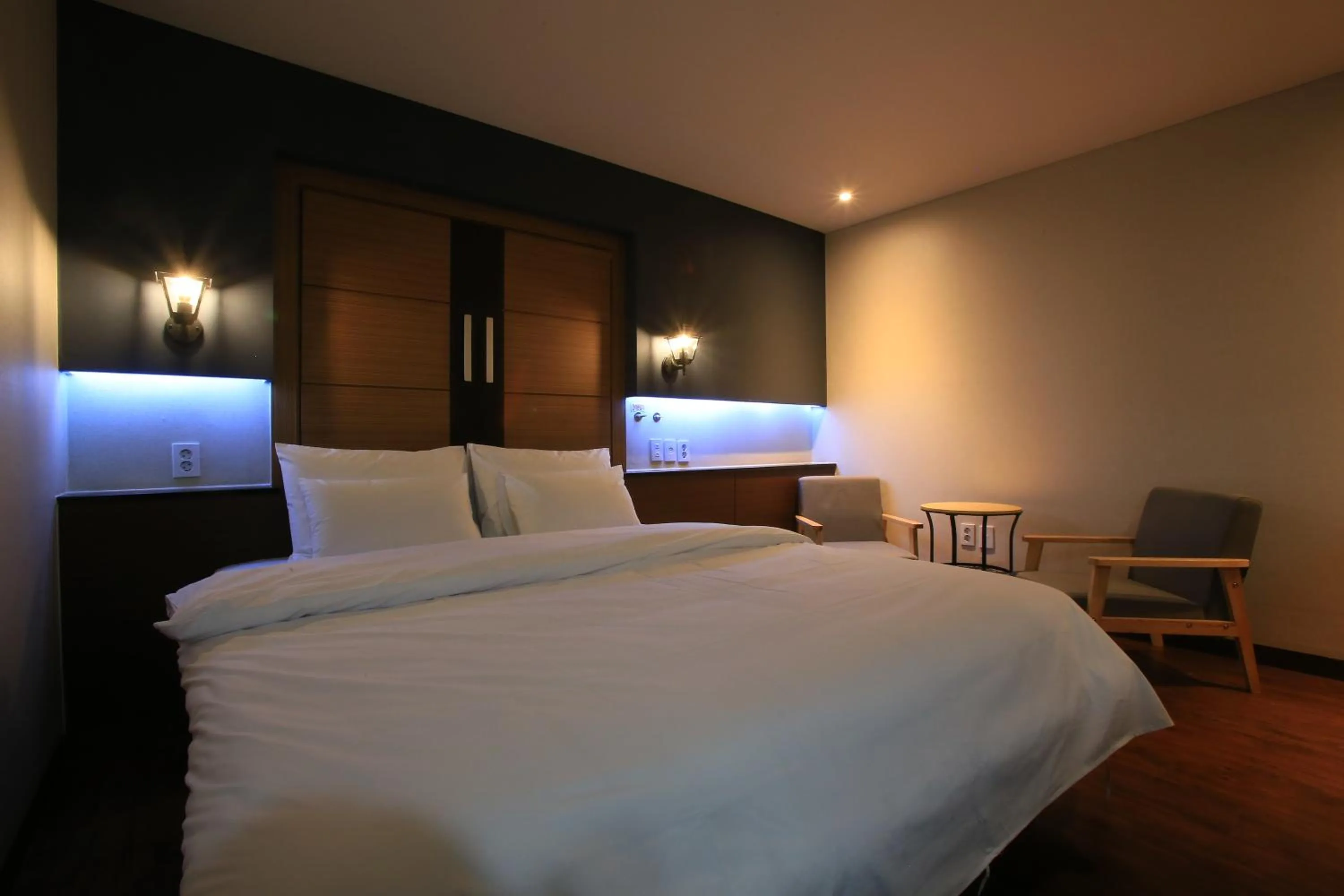 Bed in The Ace Hotel