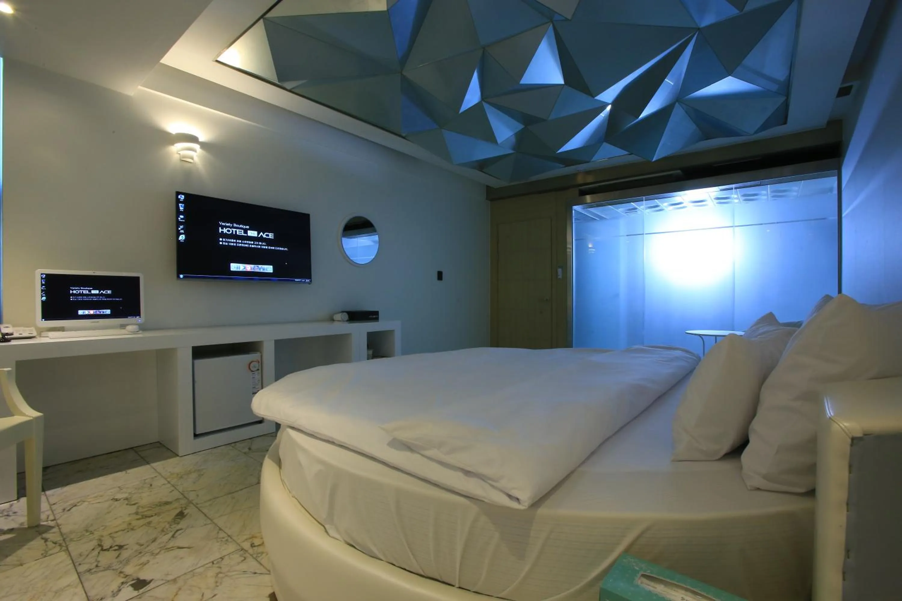 Bed in The Ace Hotel