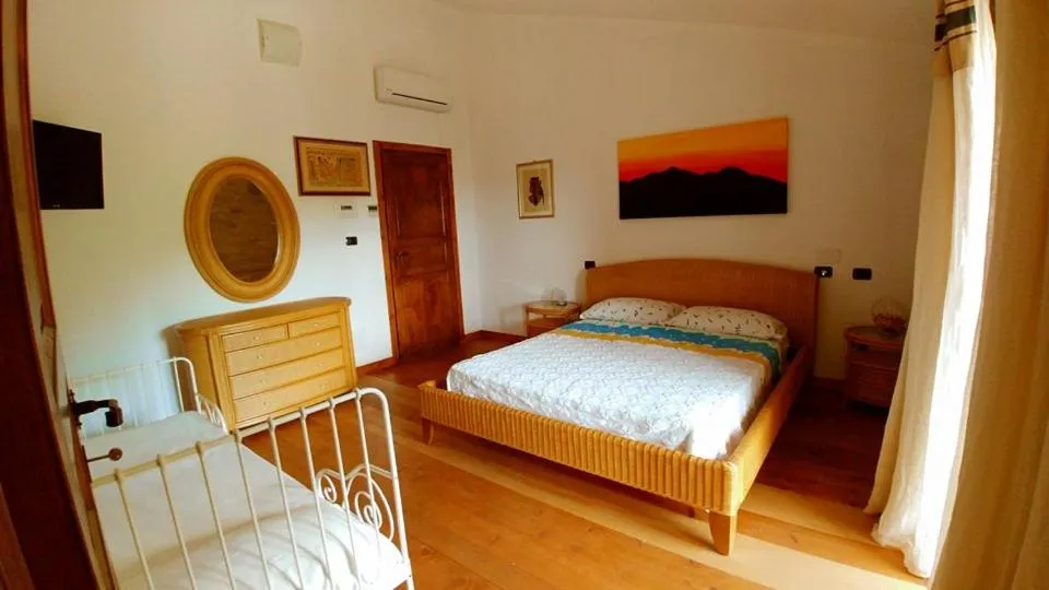 Photo of the whole room, Bed in Casale del Sole