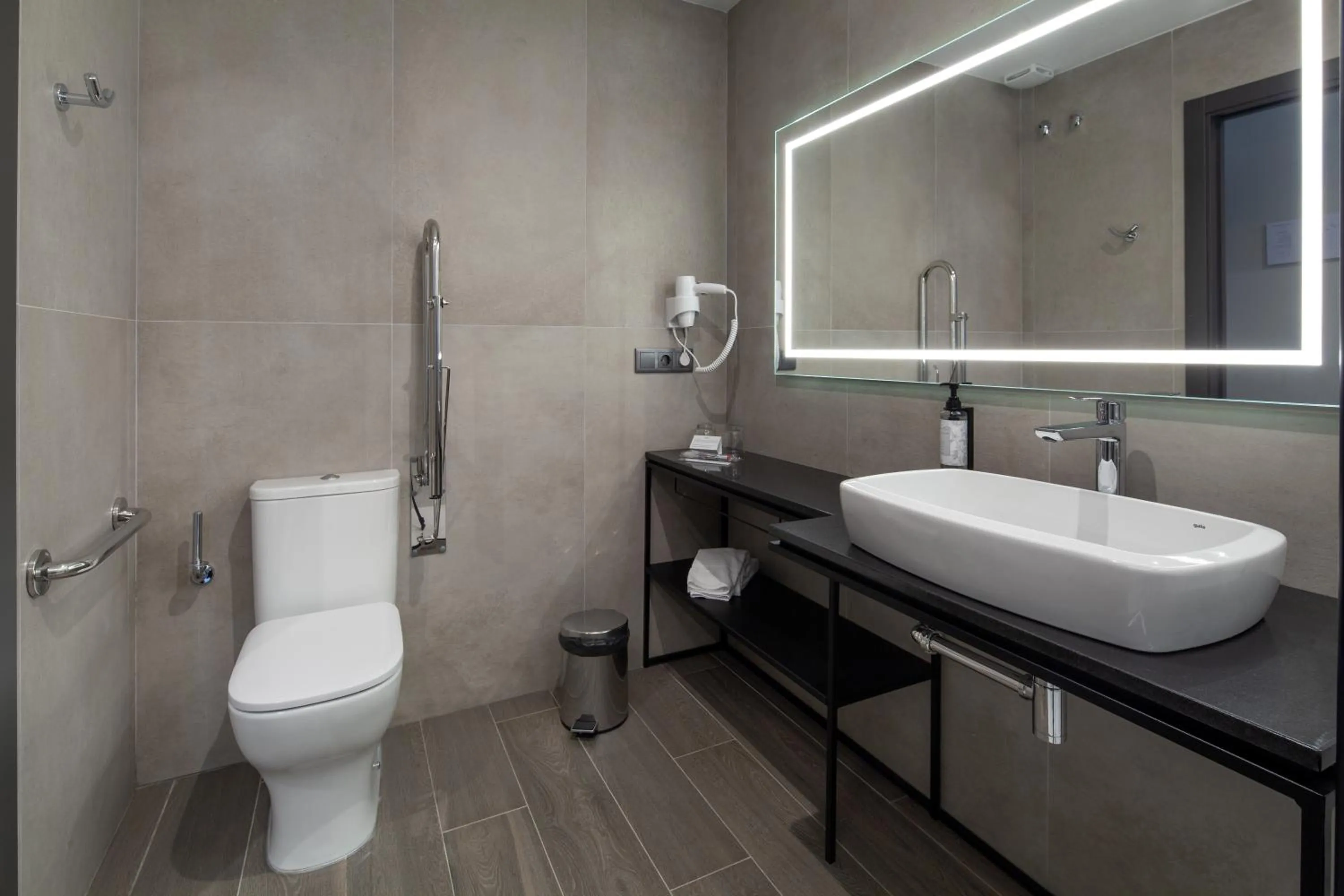 Toilet in Leflet Sanlucar